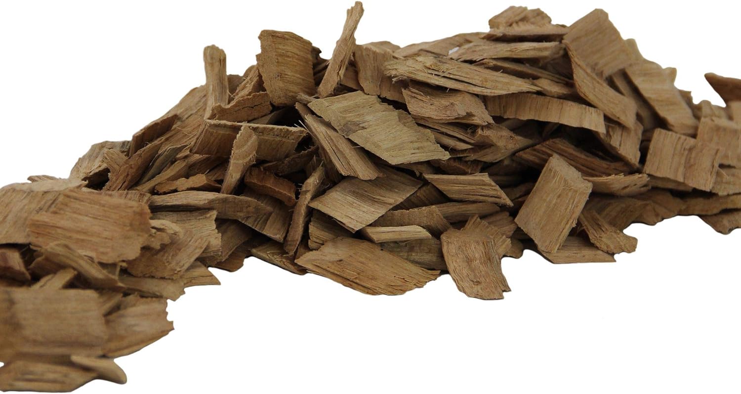 Jack Daniel's Tennessee Whiskey Barrel Smoking Oak Wood Chips for Charcoal, Gas, or Electric Grills and Smokers, 180 Cubic Inches (4 Pack)