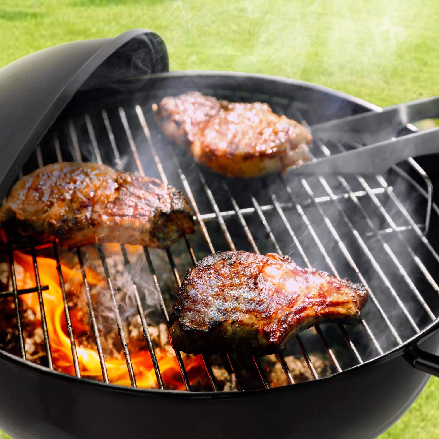 KONO Grill kulowy, grill na węgiel drzewny, grill piknikowy, ze stali nierdzewnej, mały grill z pokrywką, kółka, uchwyt ze stali nierdzewnej, termometr, grill kempingowy, zdejmowany grill do ogrodu,