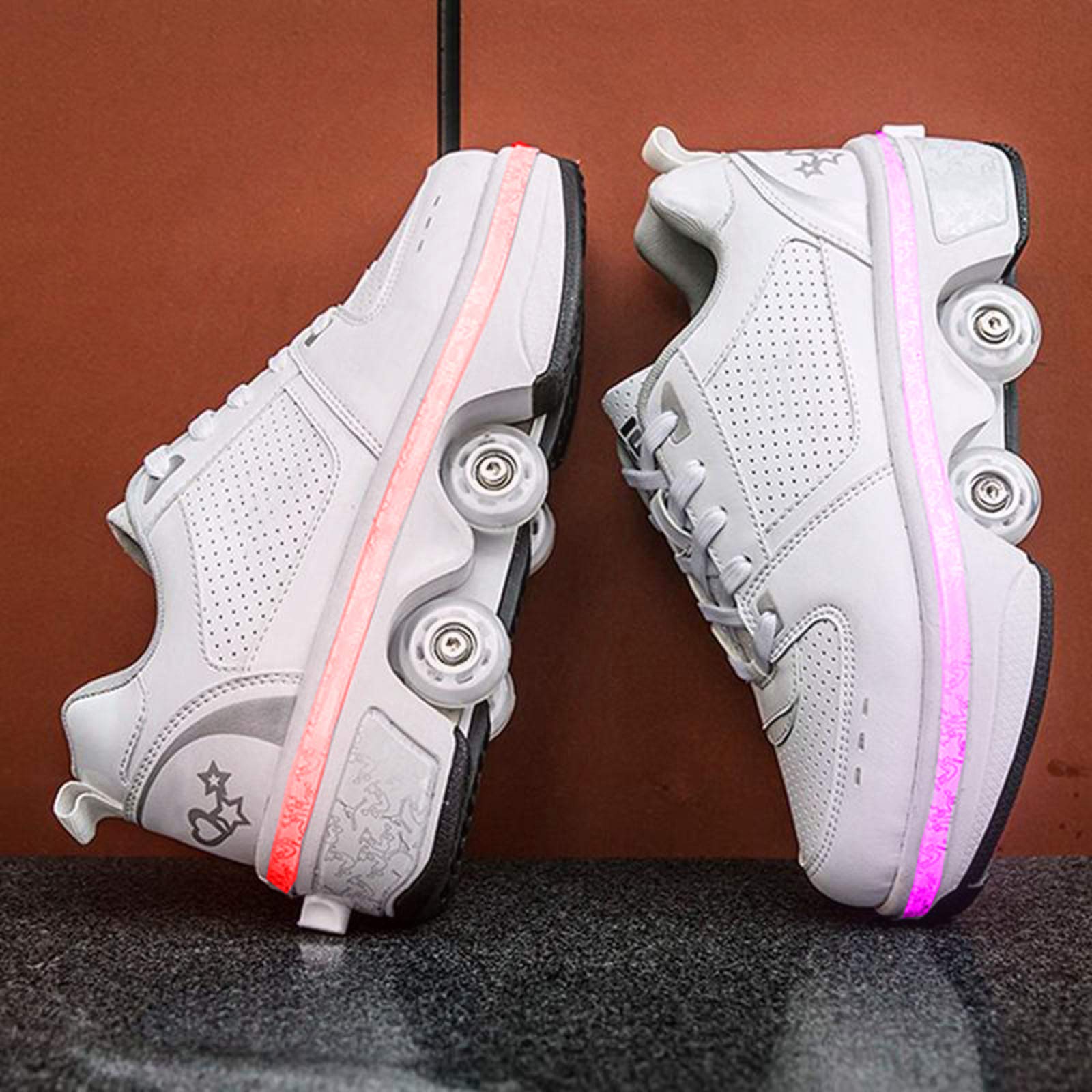 Chaussures à Roulettes Transformables Pour Adultes - Avec Lumières LED 5 Couleurs, 4 Roues, Taille EUR 37 - Bling-bling Et Pratique - 4