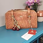 Review Image by Ana Ana