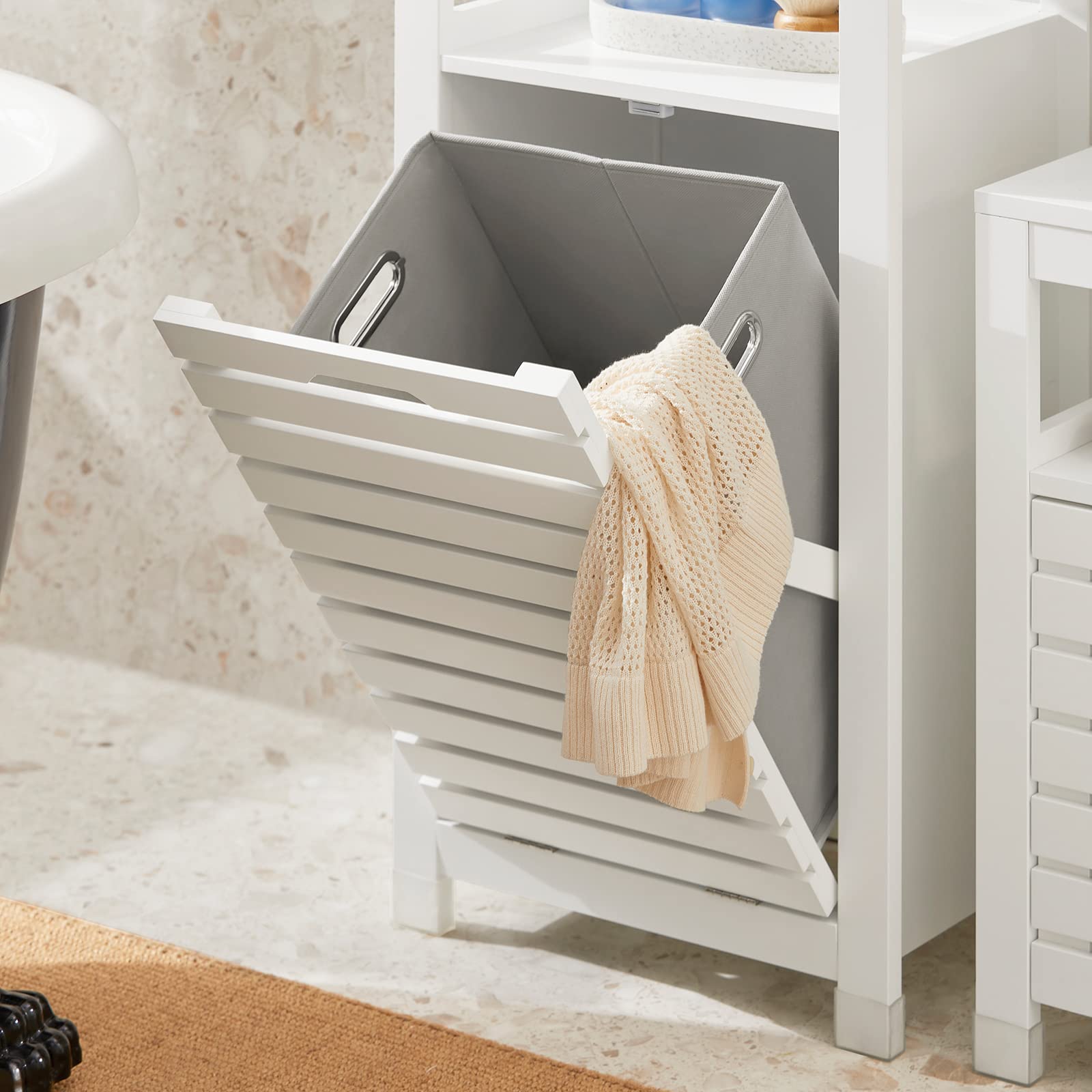 SoBuy Mobiletto da Bagno con Cesto per la Biancheria – Armadio Salvaspazio con Sacco Pieghevole per il Bucato, Mobile da Bagno Compatto in Legno, Bianco, 42 x 90 x 30 cm, BZR67-W