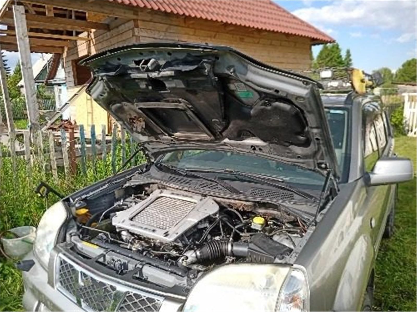 Amortyzator gazowy sprężyna gazowa Zestaw siłowników maski pasujący do Nissana X-Trail T30 2000-2007 Modyfikacja przedniej maski Siłowniki gazowe Amortyzatory Podnoszenie(Black carbon fiber)