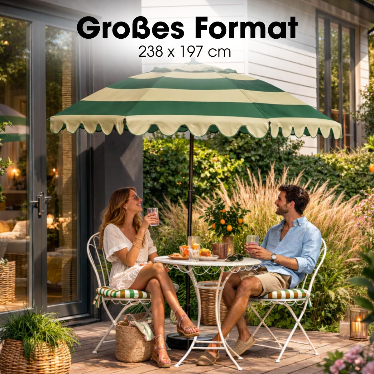 MICA Decoration Neigbarer Sonnenschirm mit Rüschen - Stockschirm 238 x Ø195 cm - Garten oder Balkon Sonnenschutz - Polyester, Stahl - Terra