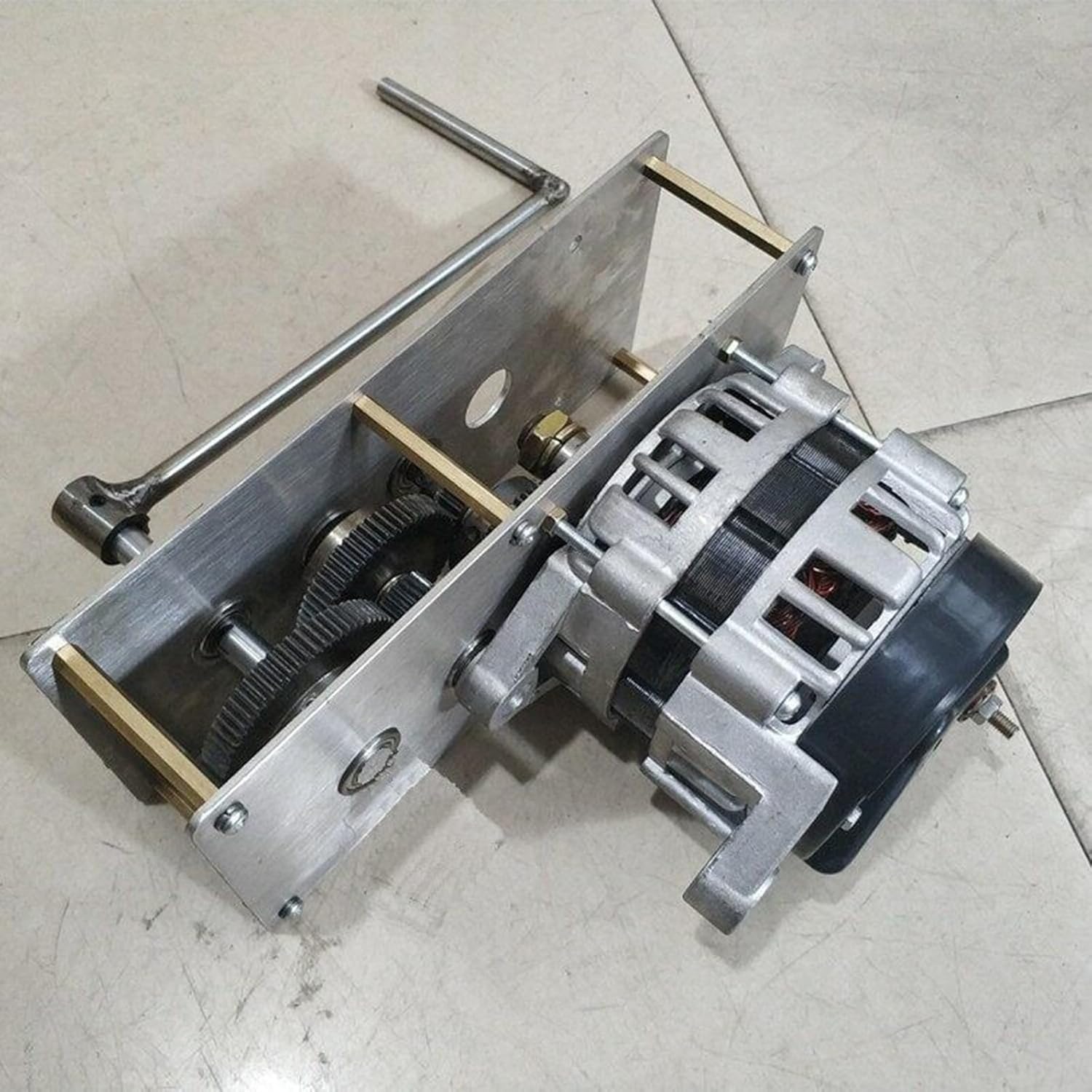 12V/24V 2000W Hand-Crank AC Generator With Speed Increase Gearbox, Brushless Pure Copper Coil, Permanent Magnet, For Car Battery Emergency Charging(12V)