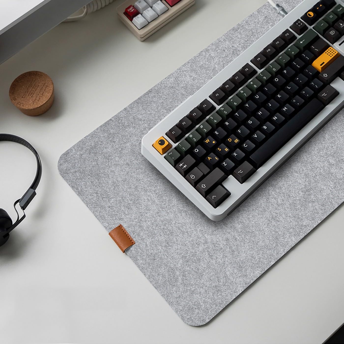 Tappetino antiscivolo multiuso in feltro per scrivania, Tappetino per tastiera e mouse da gioco di grandi dimensioni per l'installazione del computer(LightGray,160x80cm)