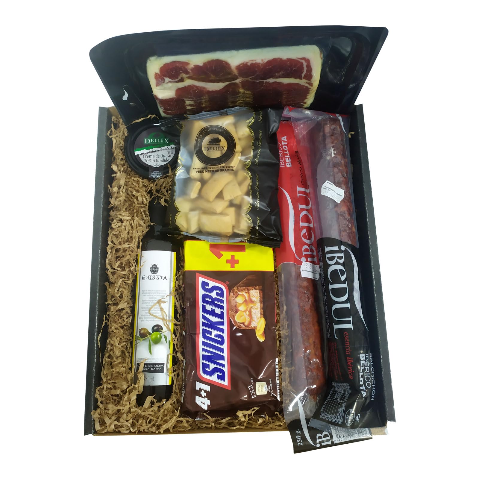 Deliex delicias de Extremadura. Cesta regalo gourmet con aceite, paleta, ibéricos, crema de queso, chocolatinas snikers, lote delicatessen para regalar