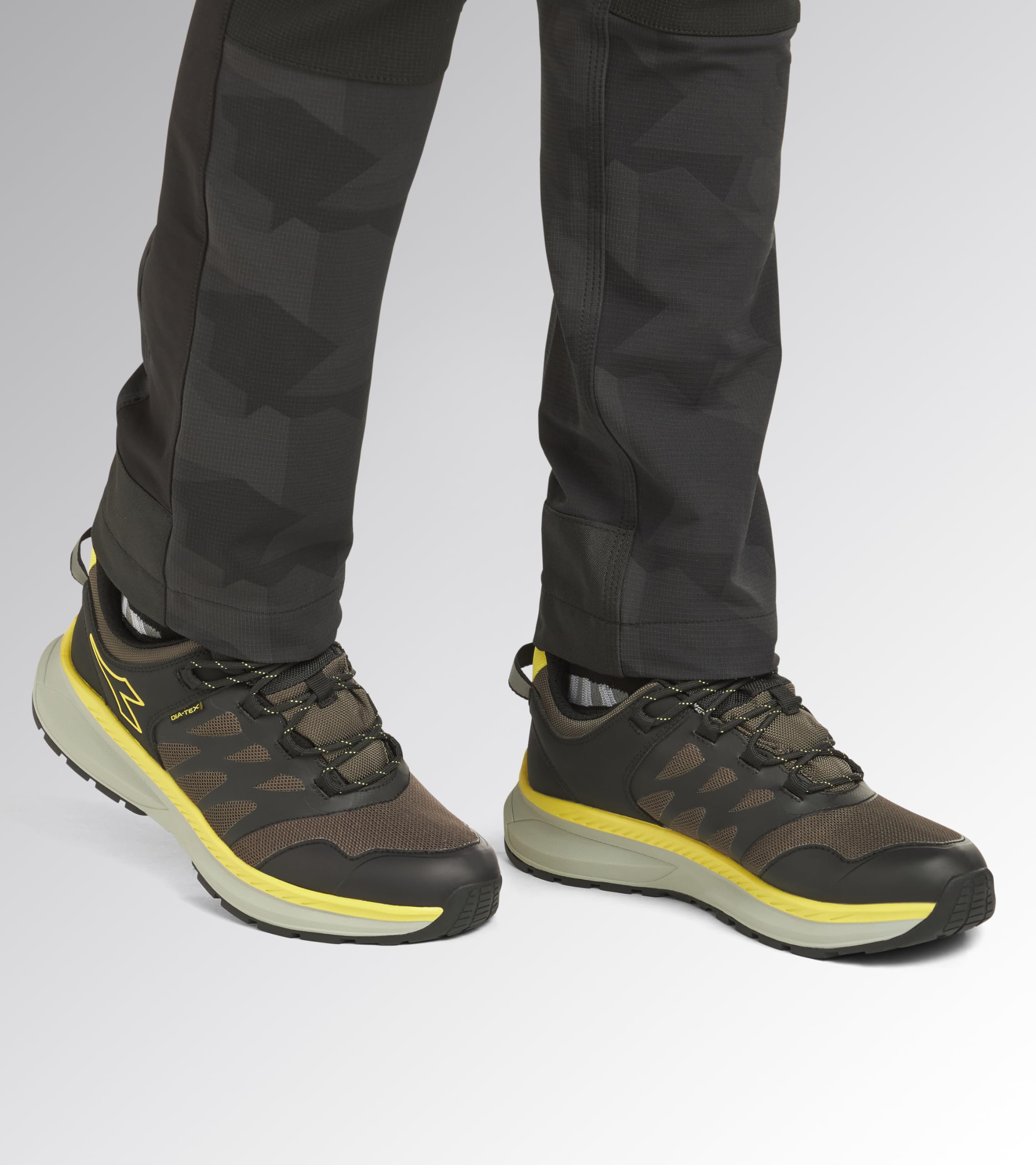 Diadora Utility Mieszane Freedom Low O6 SR Buty do ochrony przeciwpożarowej i bezpieczeństwa, Brązowy Szary Żółty Utility, 41 EU, Brązowo-szary żółty Utility, 41 EU