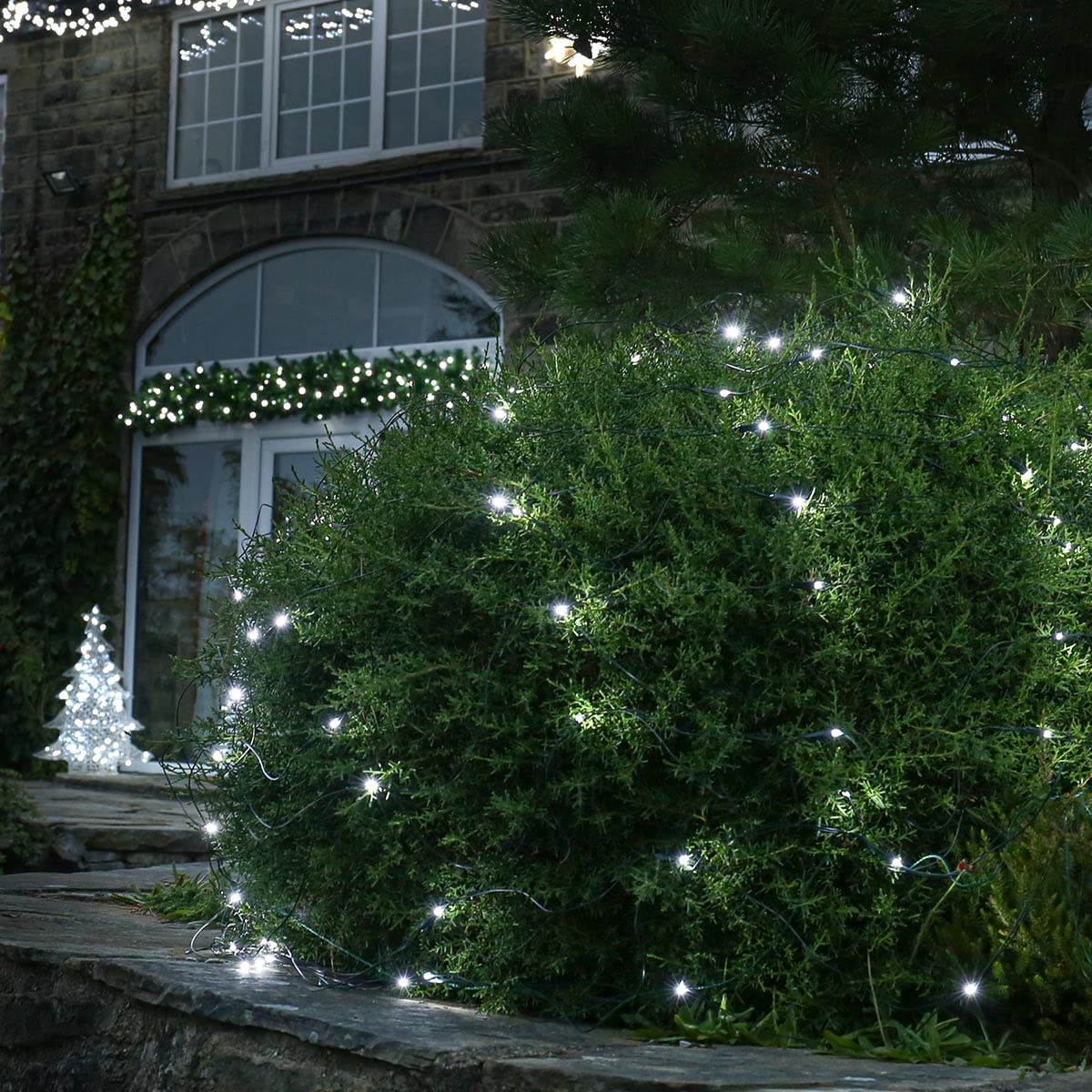 Festive Lights - ConnectGo Connectable Fairy Net White LED Lights, Indoor & Outdoor, Dark Green Cable, Mains Powered Plug in Decorative Garden Lights (8m x 2m, No Plug)