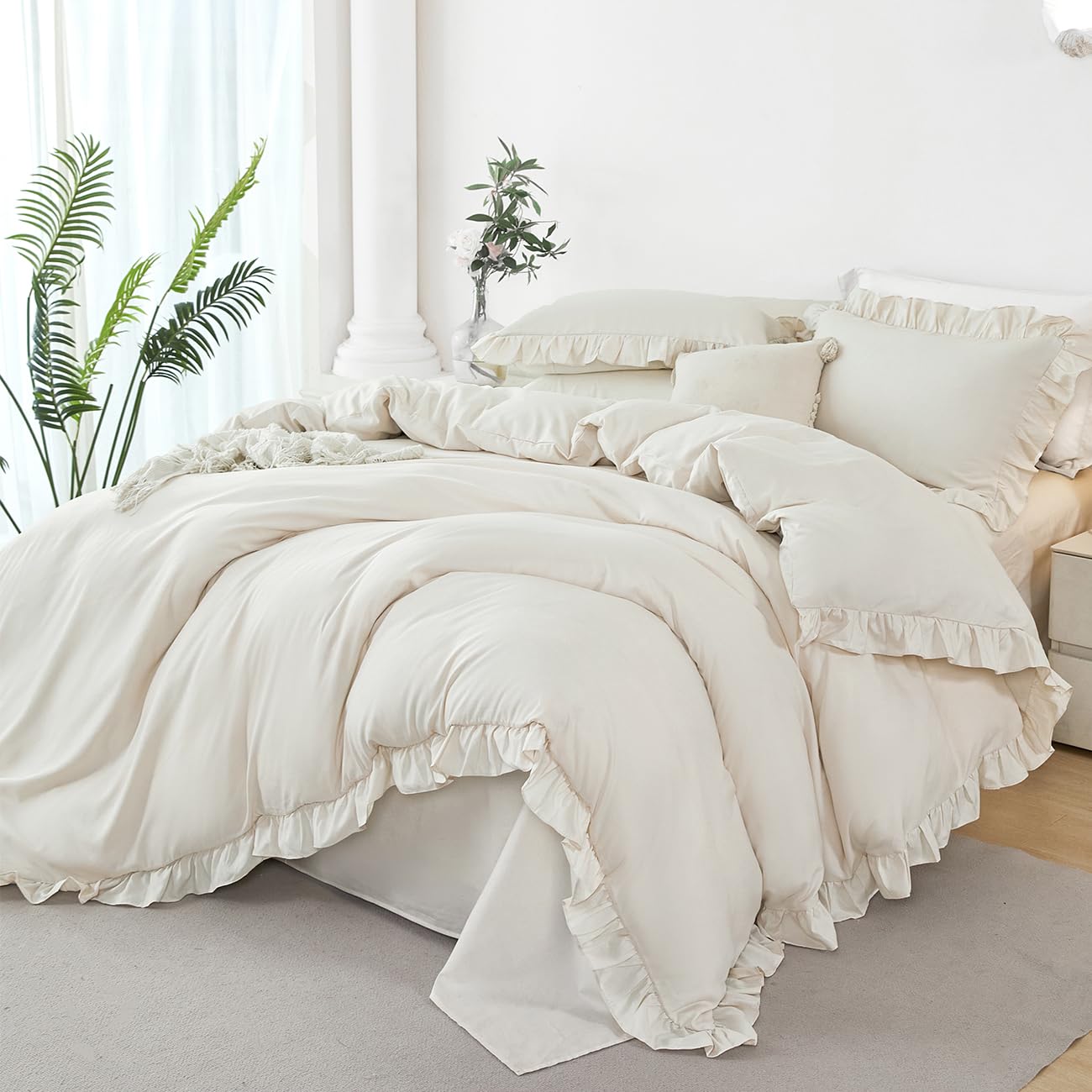 STYHO Ruffle Duvet Cover Set King Size 3 Pcs Beige Ruffled Frills Duvet Set with Pillowcases Soft Rustic Boho Chic Design Plain Quilt Covers for All Season Use 230x220cm