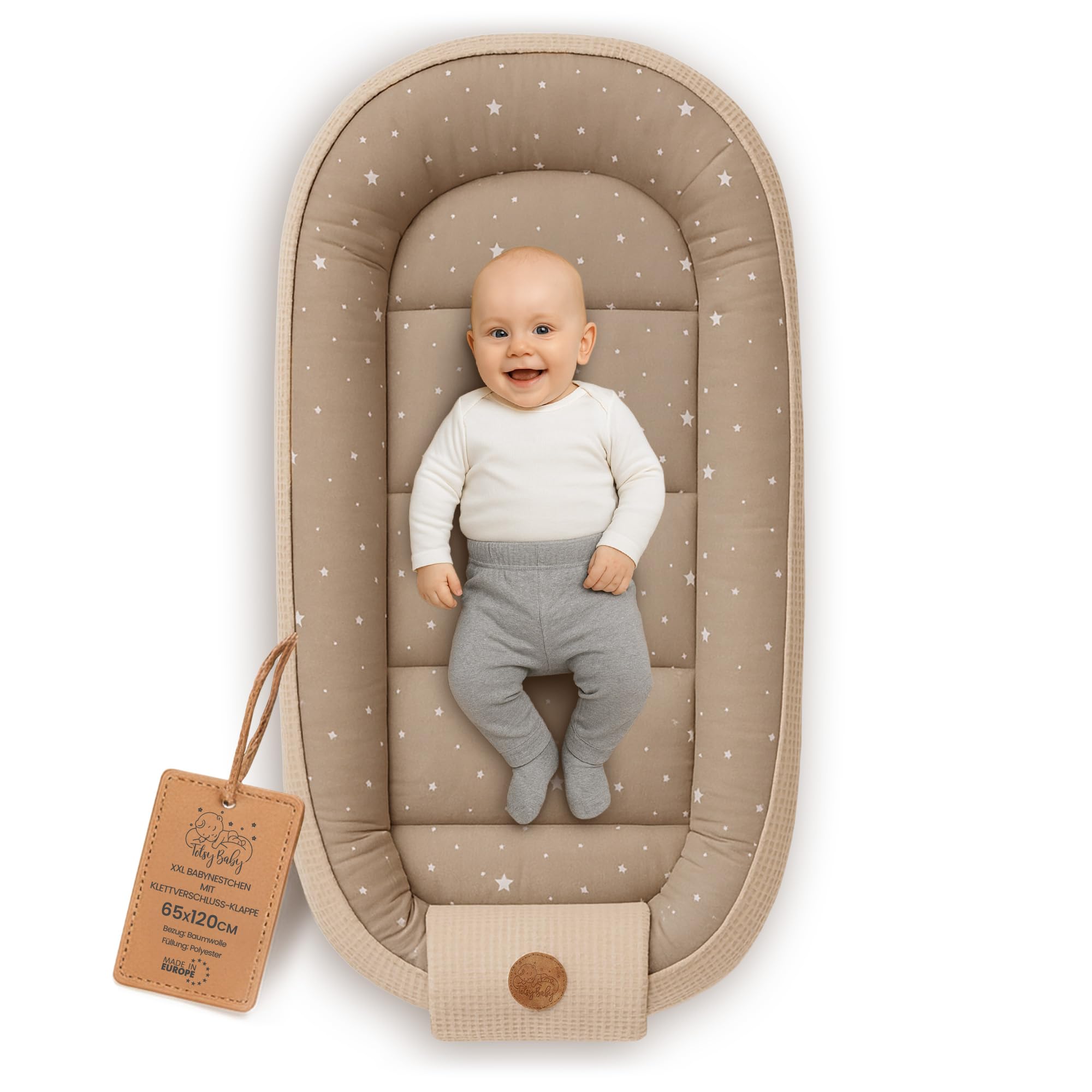 Kokon z zakładką i naszywką Totsy Baby bawełna białe gwiazdki i kropki na beżowym tle + beżowy Wafel 65X120