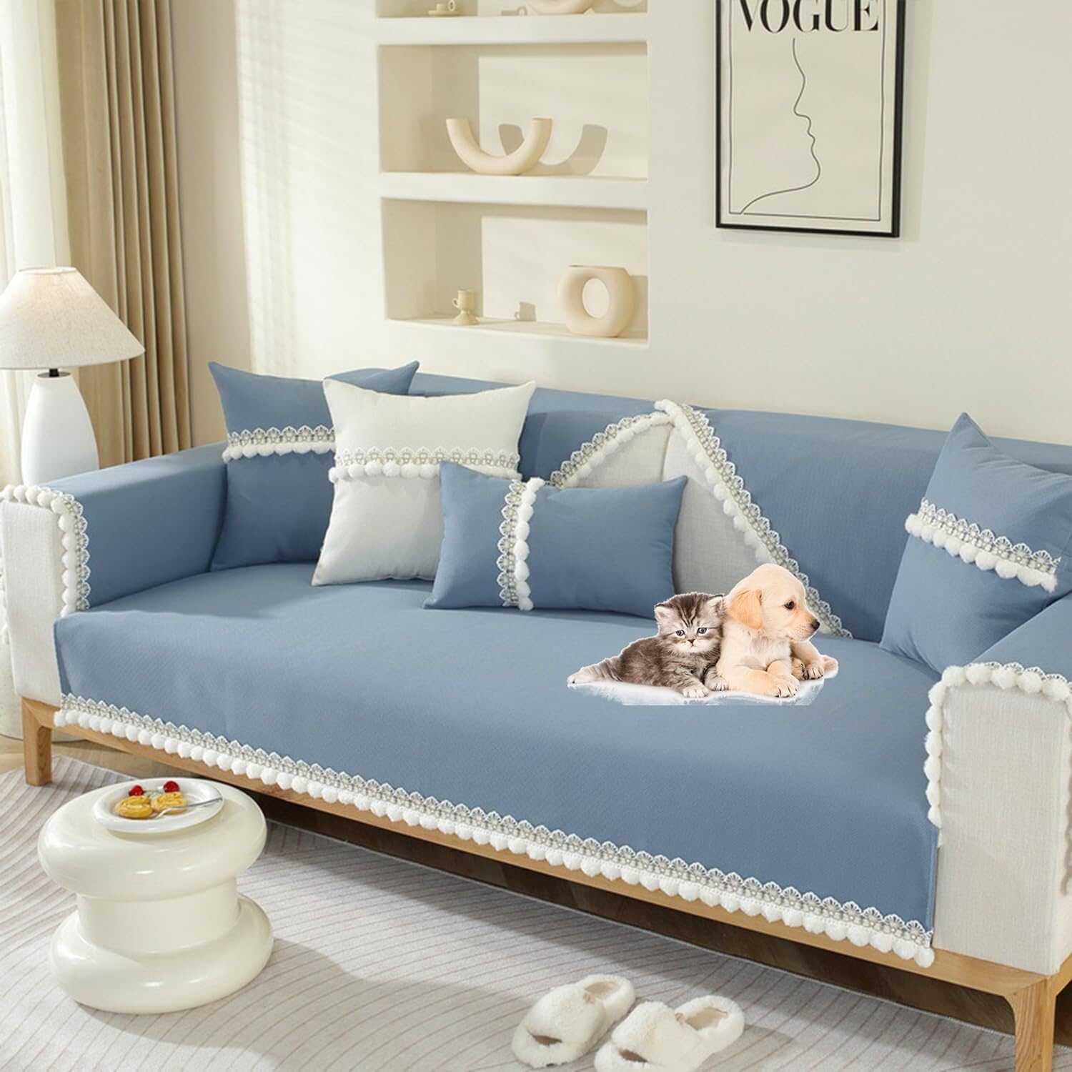 Housse de canapé bleue pour protéger le salon des enfants et animaux