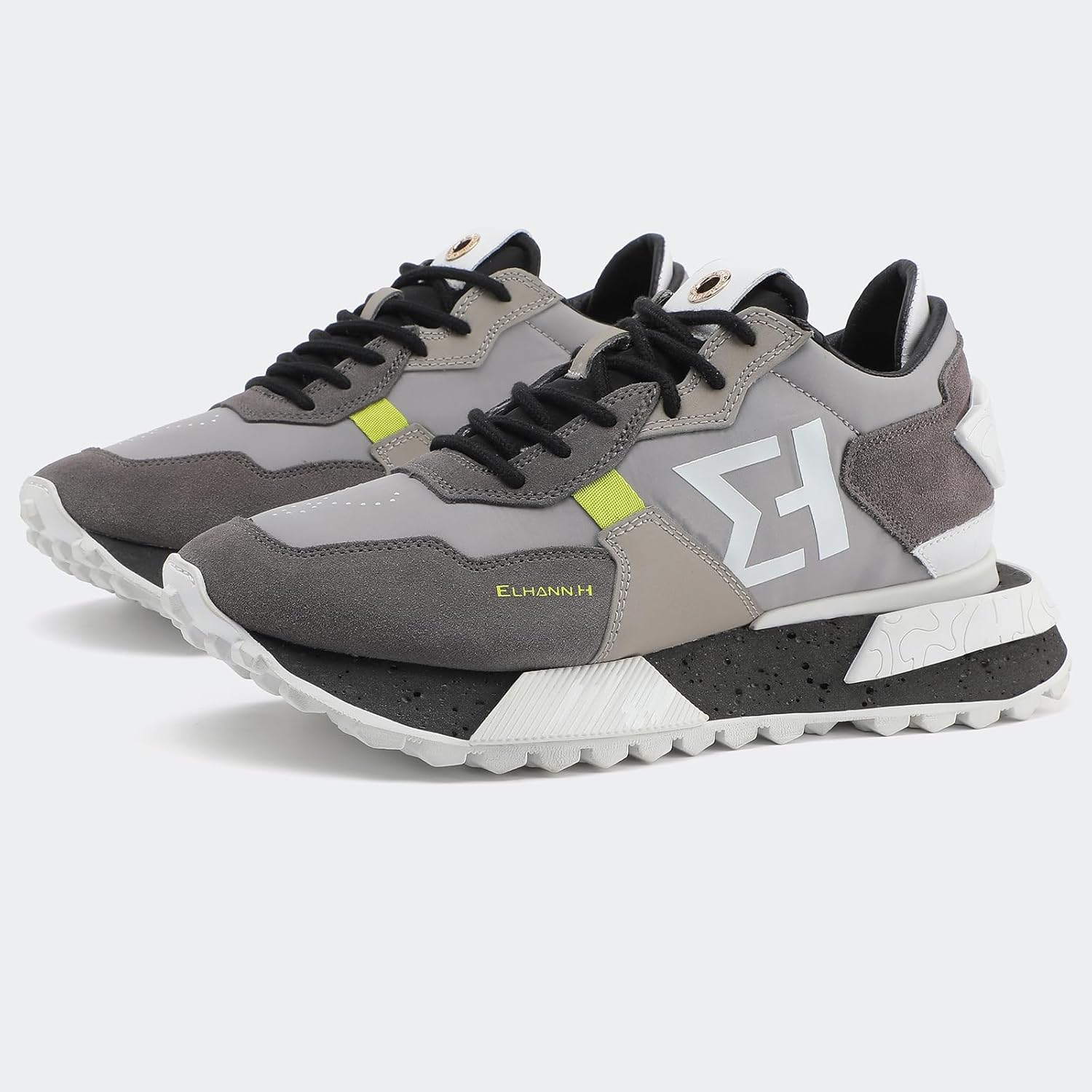 The NSJ600 is a Sneaker with Very Graphic Design, Made of Leather, Premium Suede and Nylon its Vintage Sporty Finish fit Every Outfit. - Image 3