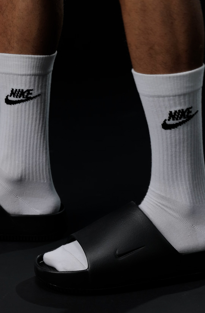 nike sandals and socks