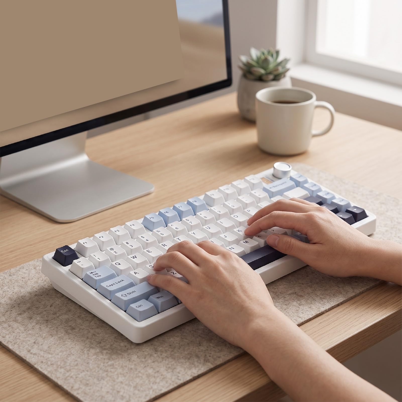 Luocute Tastiera Meccanica Wireless, 81 Tasti | Hot Swap al 75%, retroilluminazione RGB, Bluetooth tri modalità, 2,4 GHz tipo C, per PC portatile