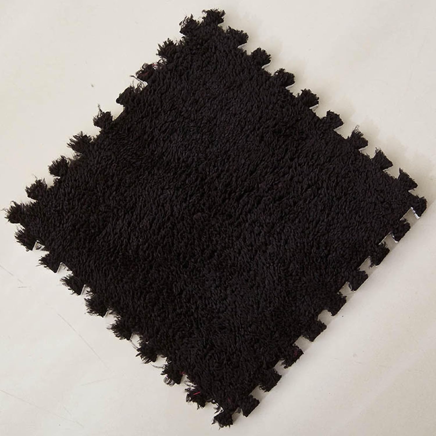 LNNNW Miękka Pluszowe maty puzzle 80 sztuk pluszowy dywan piankowy kwadratowa mata podłogowa, antypoślizgowa, do cięcia i patchworku, dekoracja wnętrz, łatwa do czyszczenia(Nero)