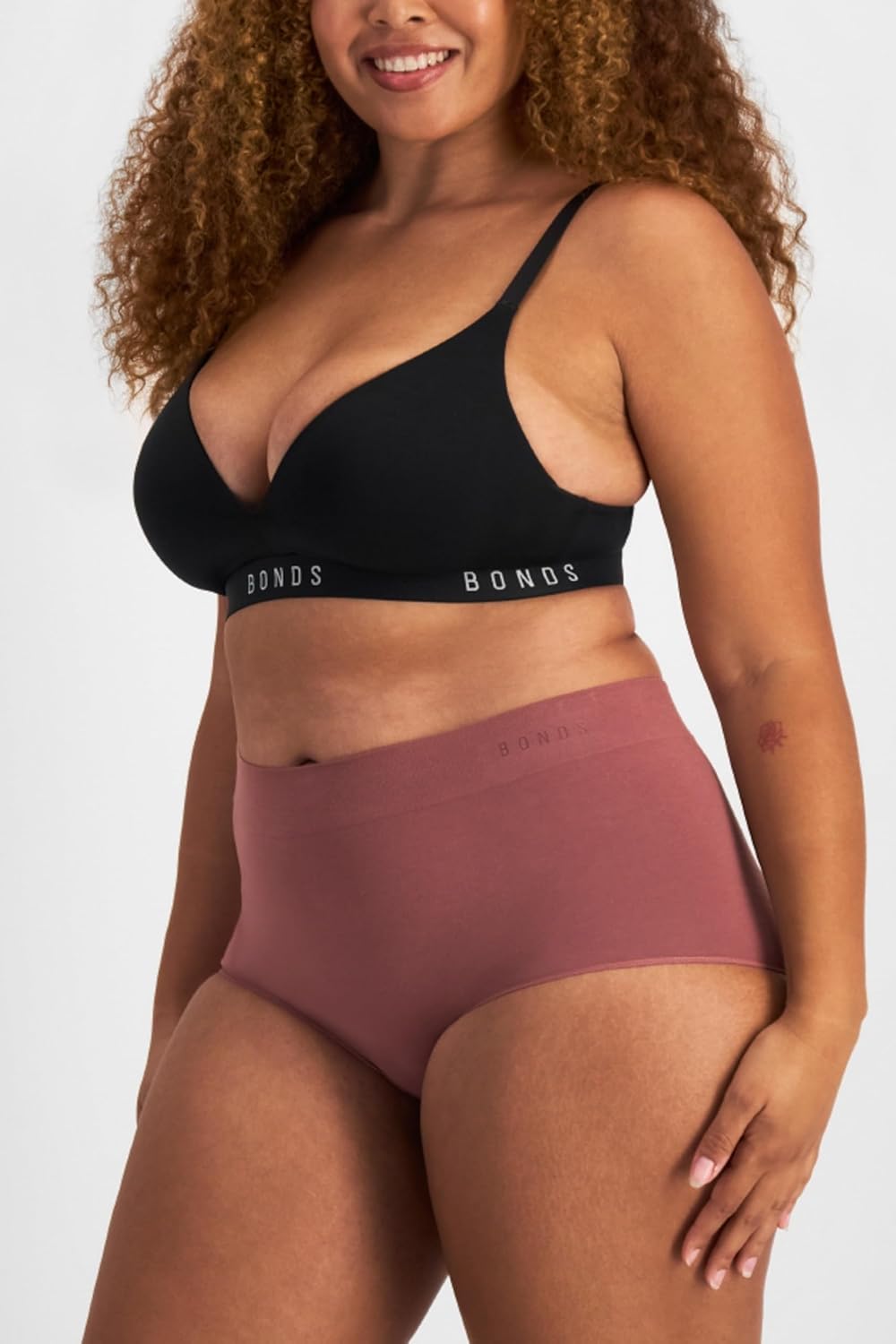 Bonds womens Seamless Invisi Full Brief Underwear in Cotton-rich Blend for Women, 3-pack - Image 3