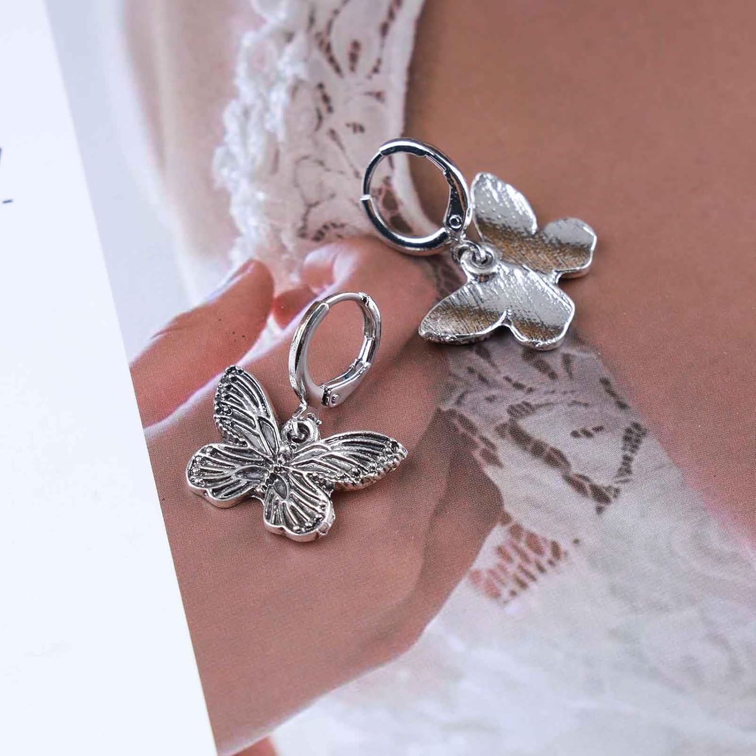 Andelaisi Boho Butterfly Hoop Earrings Vintage 3D Butterfly Earrings Silver Butterfly Huggie Earrings Personalized Butterfly Dangle Earrings Jewelry for Women - Image 8