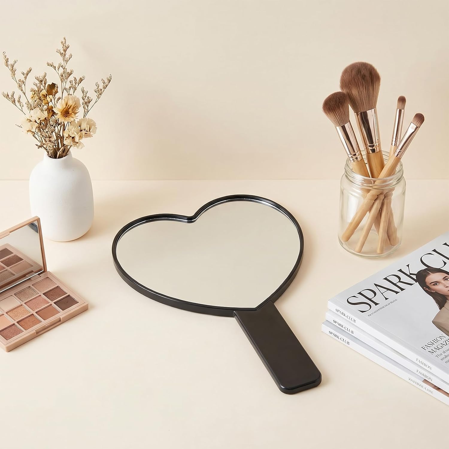 1Pcs Heart Hand Mirror, Small Hand Held Mirror