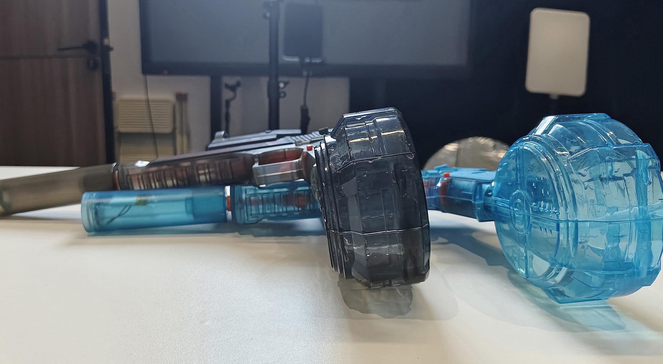 Pistola Ad Acqua Elettrica Con Luci Led Per Bambini E Adulti | Fucile Ad Acqua Automatico A Lunga Gittata, Giocattoli Da Esterno E Da Spiaggia, Regali Per Ragazzi Ragazze (Eagle 2 Pezzi)