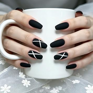 Black Matte Quick Dry Nail Polish, Velvet Mist Matte Finish, 0.34 fl oz