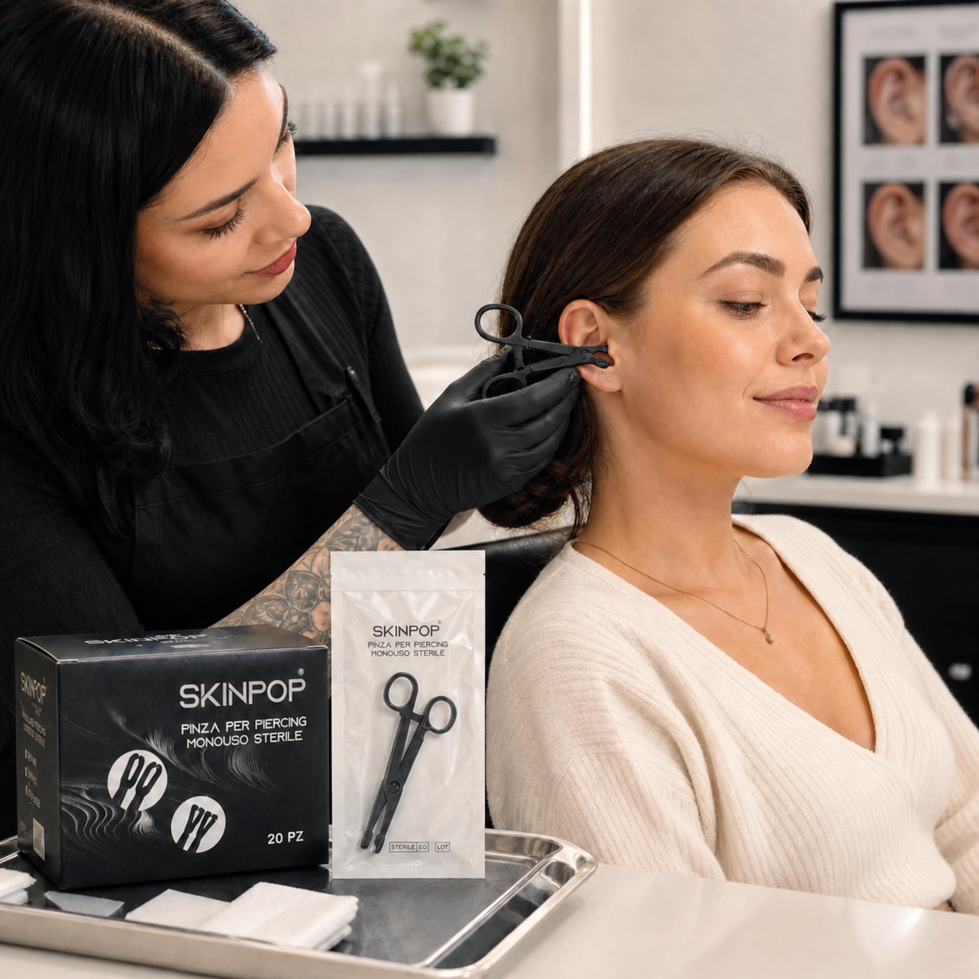 Pinza per Piercing Monouso con Forma Ovale - DELICATA e RASSICURANTE - Pinze in PVC Sterilizzata E.O. Gas - Confezione Singola - Presa STABILE per Prima Foratura e Body Piercing