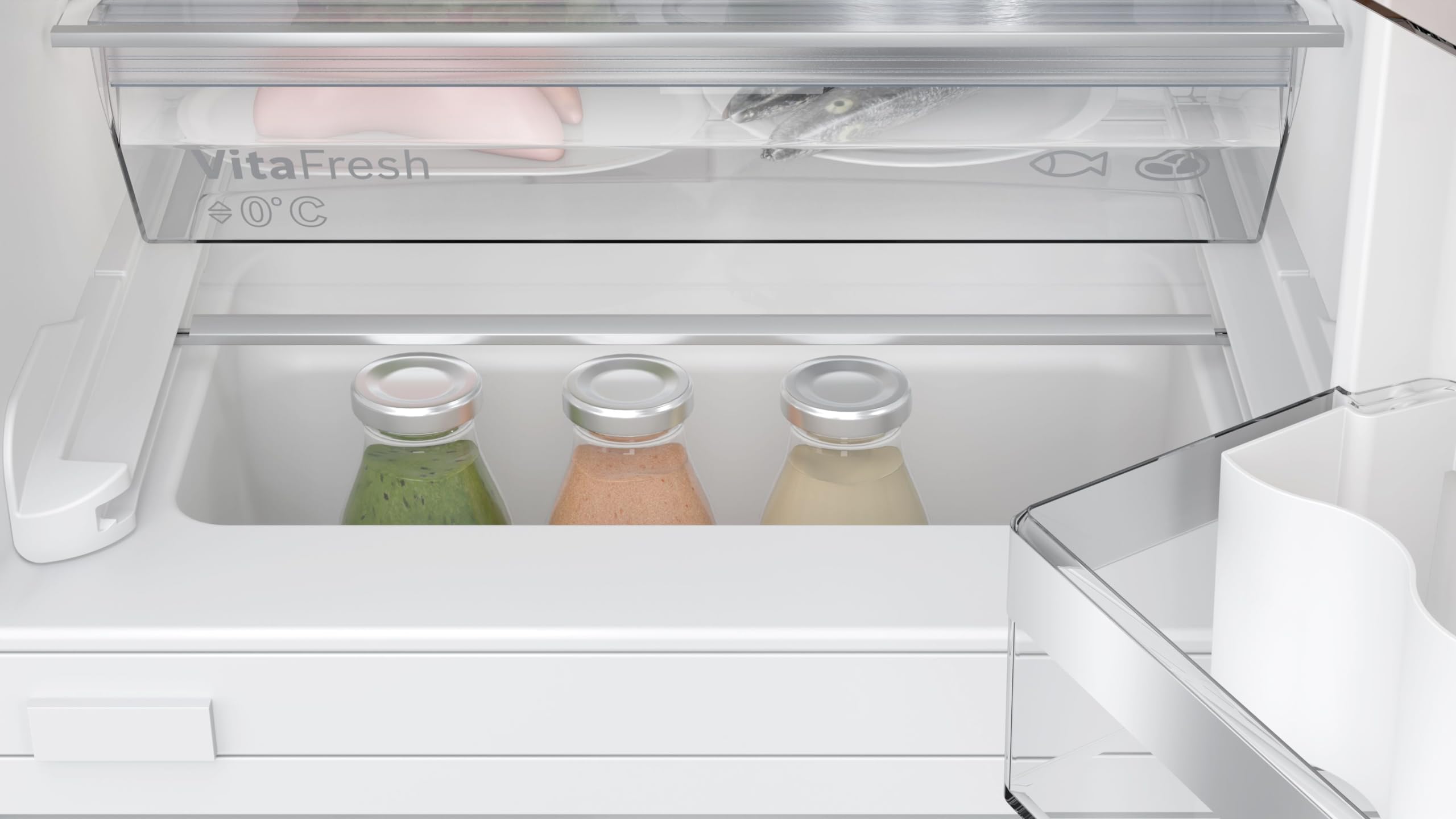 Bosch KUL22ADD0, Serie 6, Smarter Unterbau-Kühlschrank mit Gefrierfach, 82 x 60 cm Nische, 93 L Kühlen & 17 L Gefrieren, Made in Germany, längere Frische mit VitaFresh 0º, sehr leise, HomeConnect