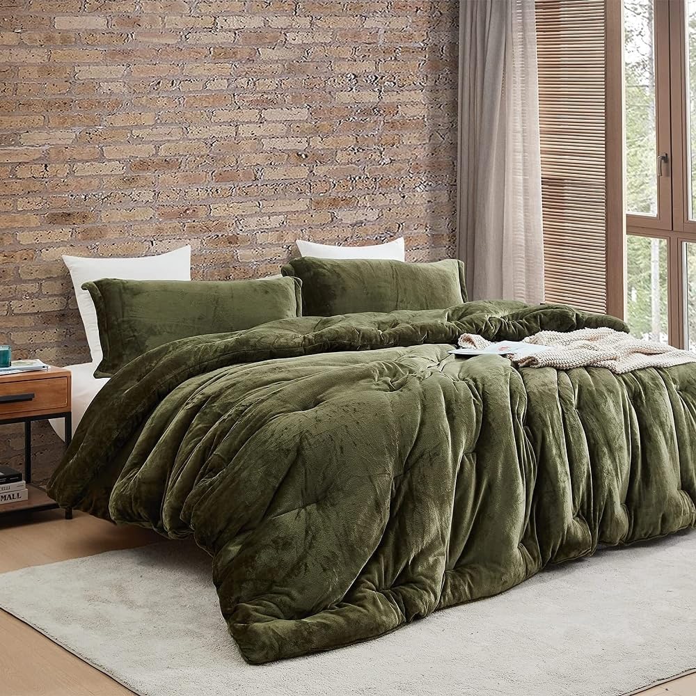 3-Piece Casual Thicker Than Thick 800 GSM Fluffy Comforter King Size | Aesthetic Unique Velvet Bedding | Moss Fern Hunter Olive Green Solid Colors | Classic Plush Cozy Ultra Soft Smooth Comfortable