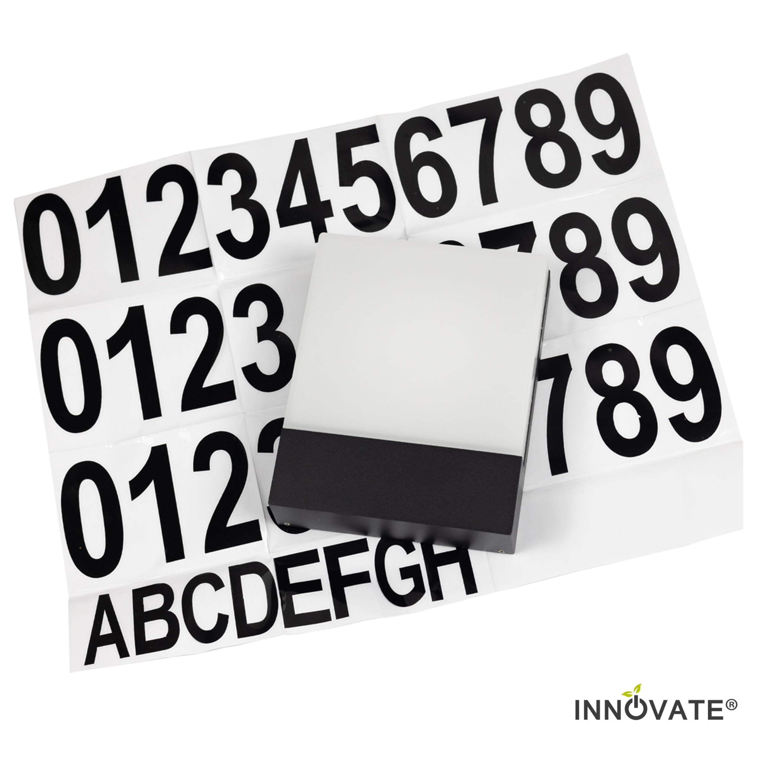 Innovate LED Hausnummer beleuchtet 230V – Außenleuchte - Wandlampe aussen schwarz – Witterungsbeständig nach IP54 - Warmweiß - inkl. Selbstklebeziffern