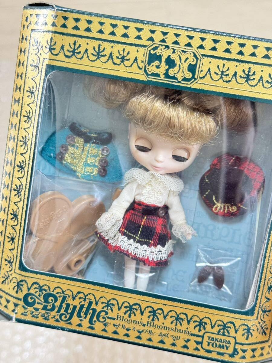 Amazon | プチブライス ブルーミーブルームズベリー Petit Blythe  