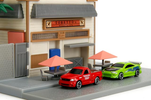 Foto 7 de 8 de Jada Toys - Fast & Furious Nanoscene: Toretto's Market & Cafe with 2 Nano Vehicles
