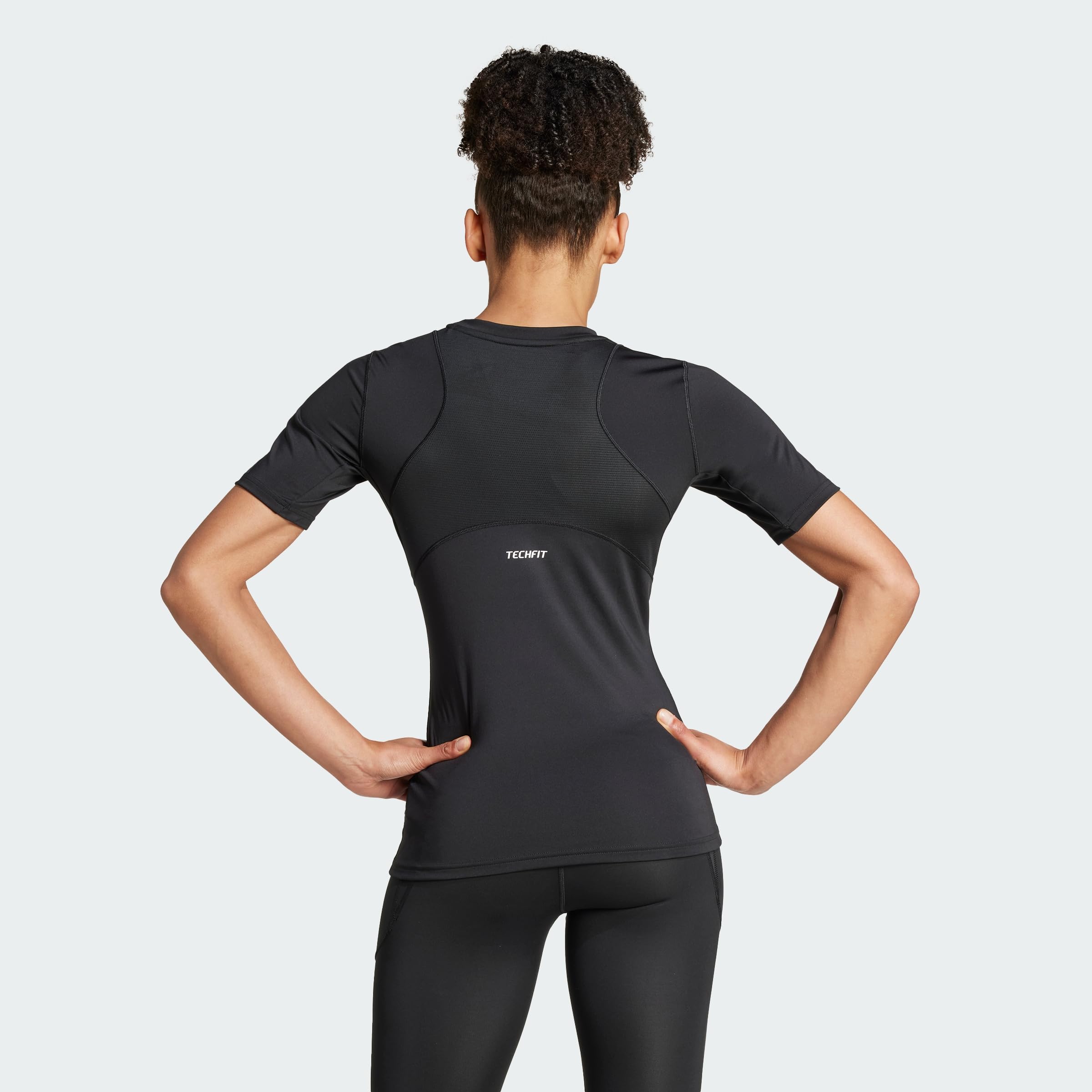 adidas Kobiety TECHFIT Training T-Shirt, Black, M