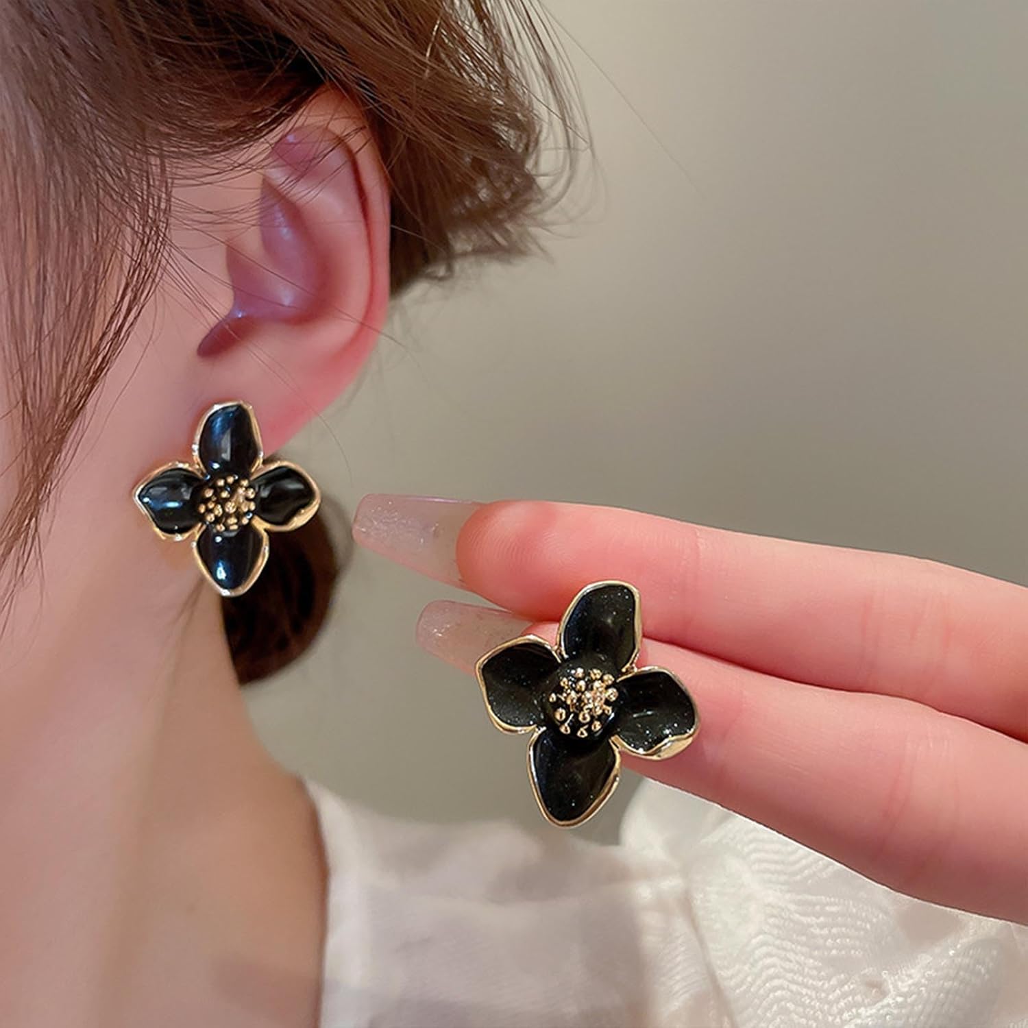 Vintage Crystal Flower Earrings Black Rhinestone Dangle Earrings Four Leaf Flower Stud Earrings Gold Crystal Drop Earrings Jewelry for Women and Teen - Image 7