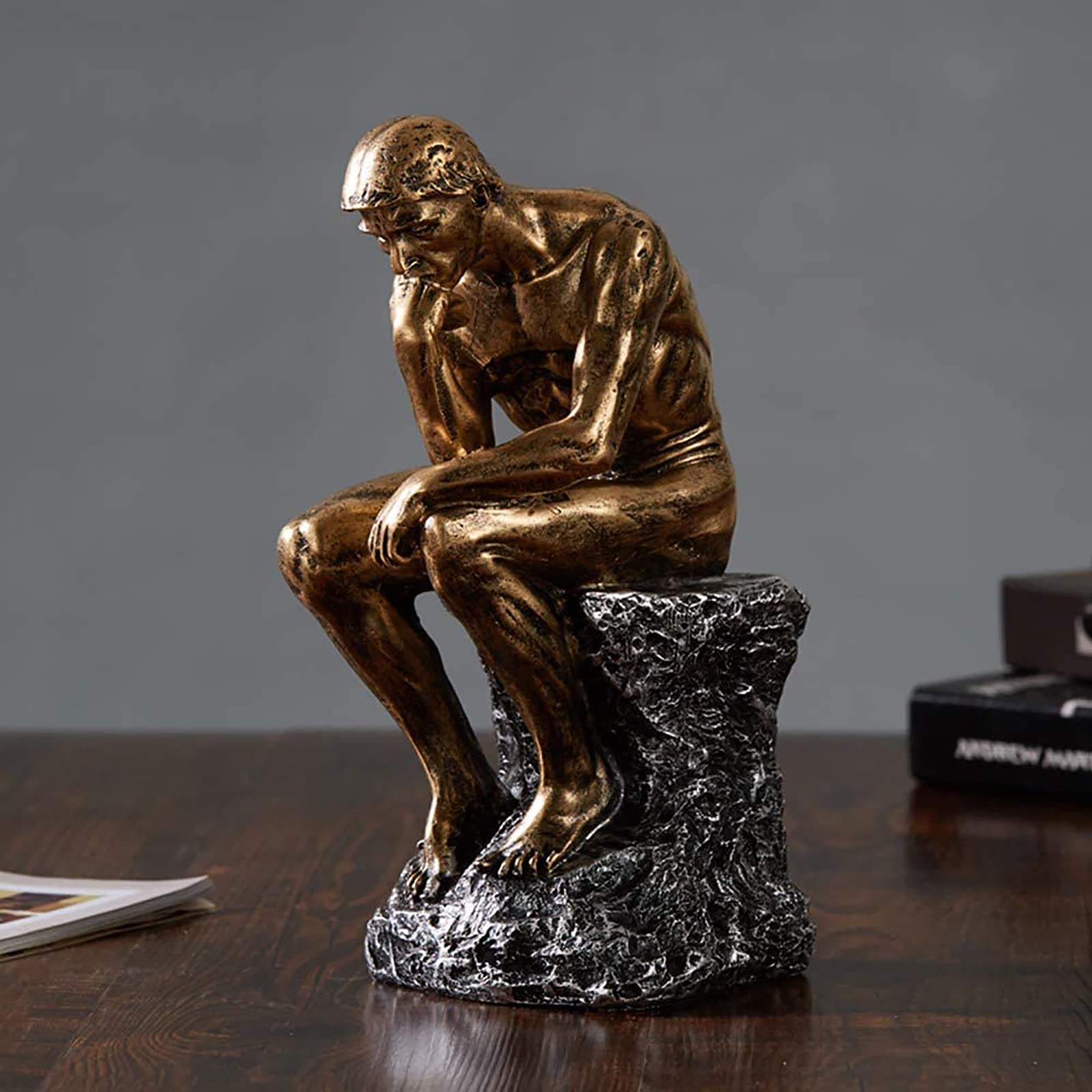 Pensatore Resina Il Pensatore Statua Collezionabili,Famoso L'uomo Pensando Sculture,Arte Uomo Scultura Statuatta Ispiratrice Arteigianato,Per Soggiorno Casa Ufﬁcio Decoro Regalo-Dorato. 14x10x25cm(6x4