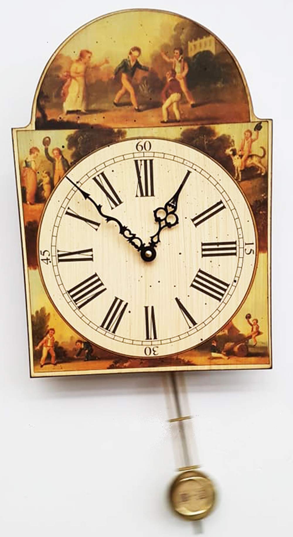 Reloj de péndulo de estilo británico.