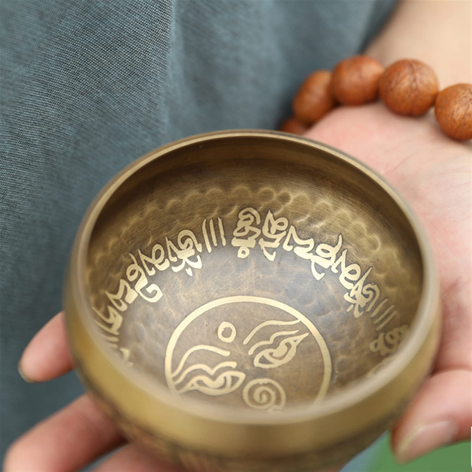 Campana tibetana, set di campane tibetane, con vassoio in seta e bastone in legno, calibro da 9 cm, questa ciotola per canto buddista, ideale per l'editazione dello yoga e la guarigione del suono