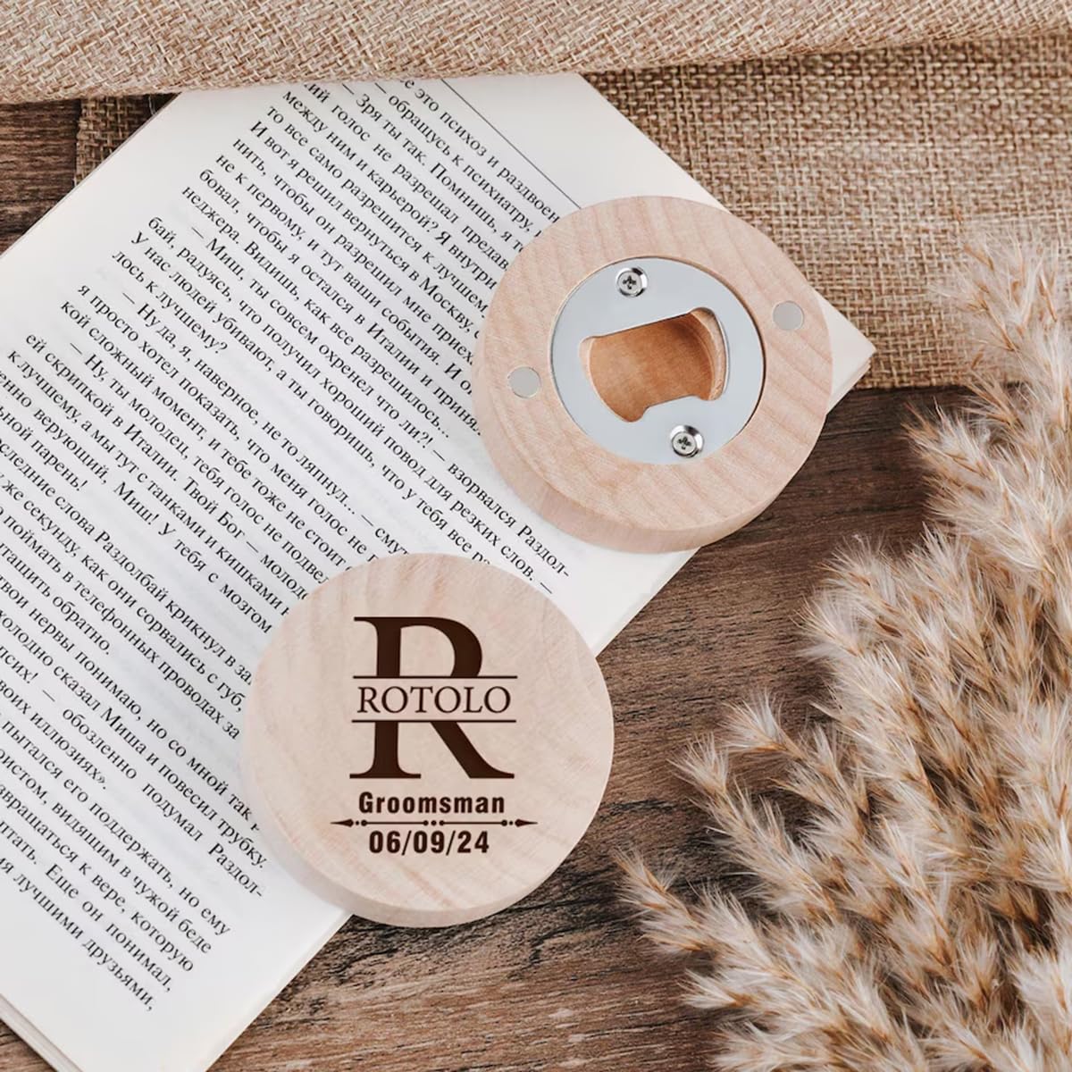 Abridor de botellas de madera grabado con logotipo personalizado, abridor de cerveza de madera maciza personalizado para fiestas, regalo de padrino de boda (60 piezas)