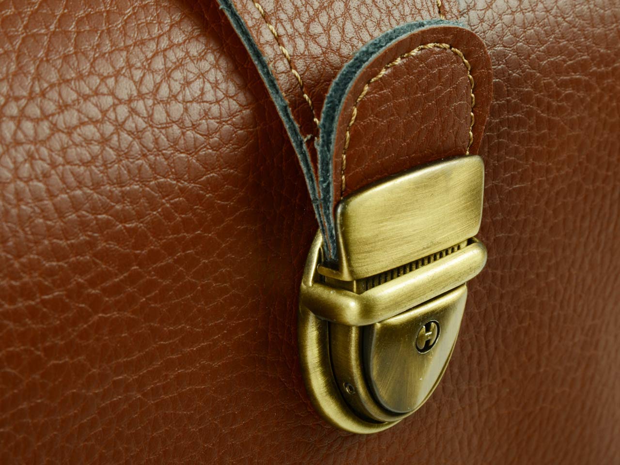 Bolsa médica de piel Gima TEXAS, 35 cm de largo x 12 cm de ancho x 22 cm de alto, marrón, bolsa de médico.