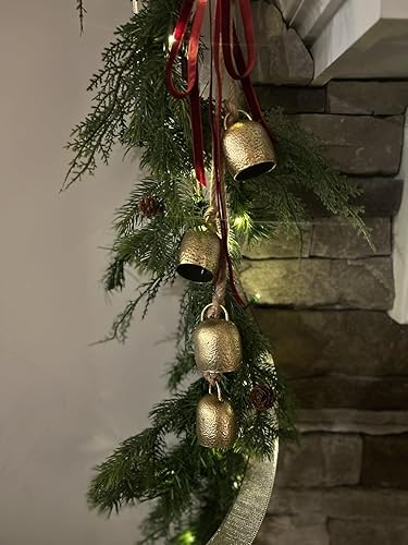 Miniatura 6 de Campana de hierro hecha a mano con acabado de latón, 4 campanas de vaca de latón en cuerda para pomo de puerta de Navidad, campanas rústicas vintage