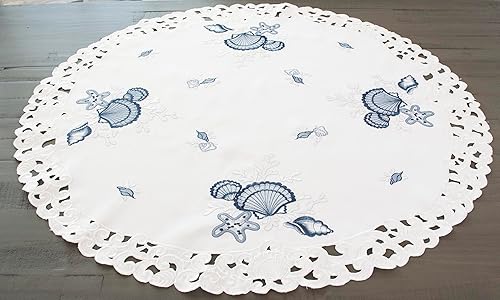 Miniatura 2 de Linens, Art and Things Mantel redondo bordado de playa con conchas azules sobre blanco, mantel pequeño (33 pulgadas redondo)