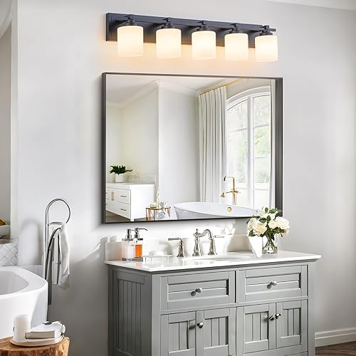 Miniatura 363 de 3 lámparas modernas de baño sobre el espejo, luces de tocador de oro negro para apliques de pared de baño con pantallas de vidrio blanco lechoso