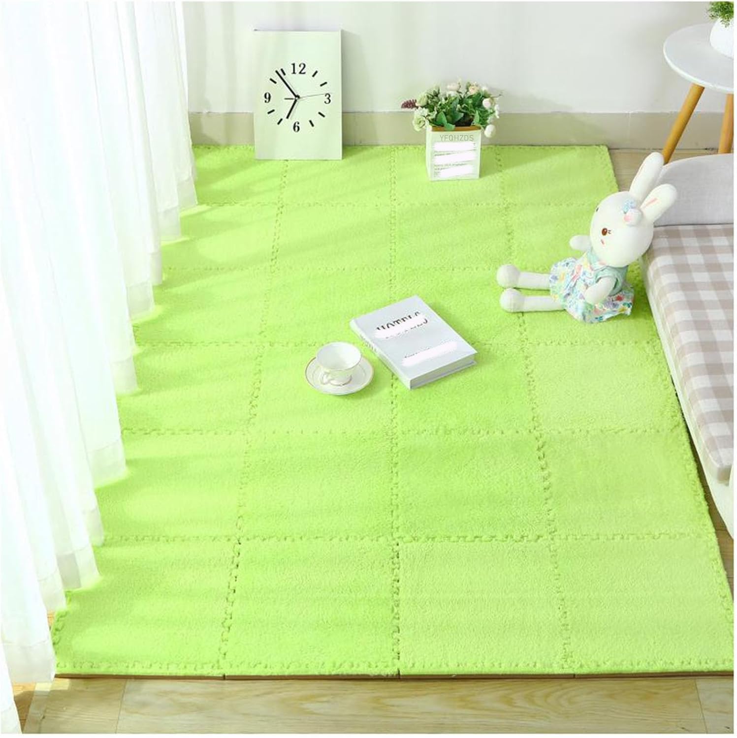 LoiYtrd Plush Interlocking Floor Tiles 16Pack 30x30cm Square EVA Puzzle Play Mat Interlocking Foam Mats(Green)