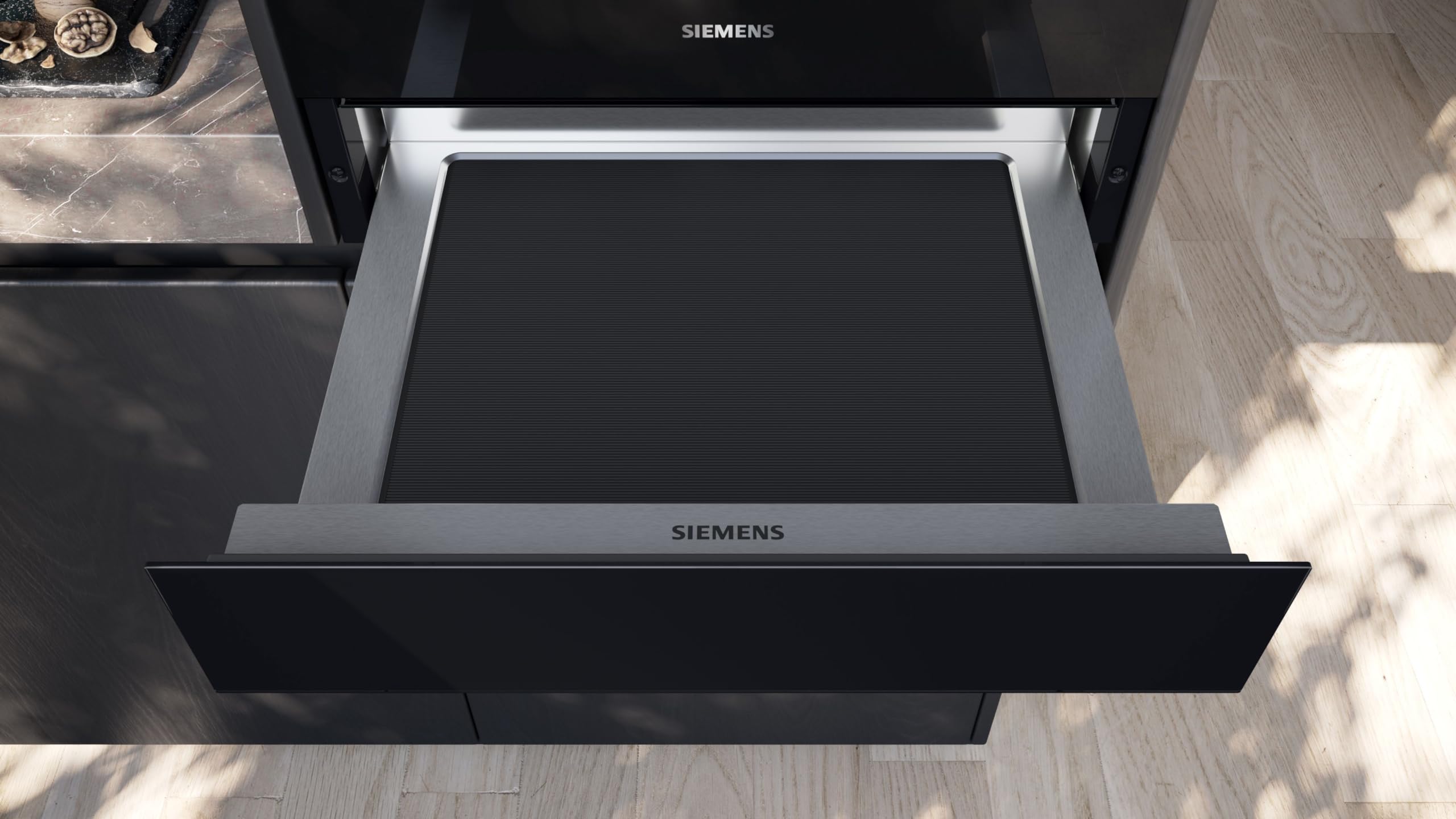 Siemens BI710E1B1 iQ700, Wärmeschublade, 60 x 14 cm, Schwarz, push und pull – leicht zu öffnende und schließende Schublade ohne Griff