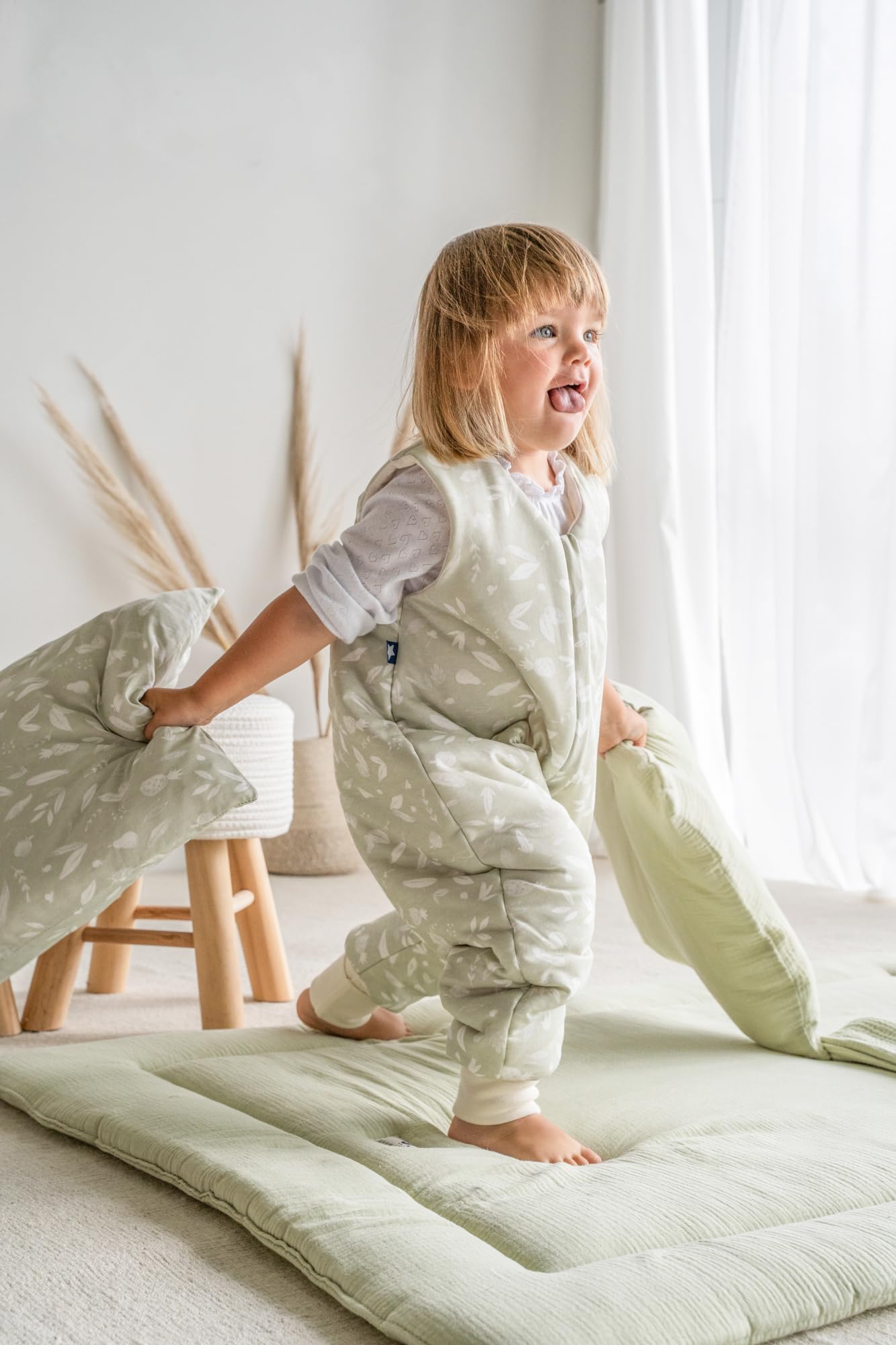 Julius Zöllner Jumper Jersey Tropic, Größe 104 | aus weicher Jersey Baumwolle, sicher und schadstoffgepüft, zum Gehen und Stehen - optimal für aktive Kids