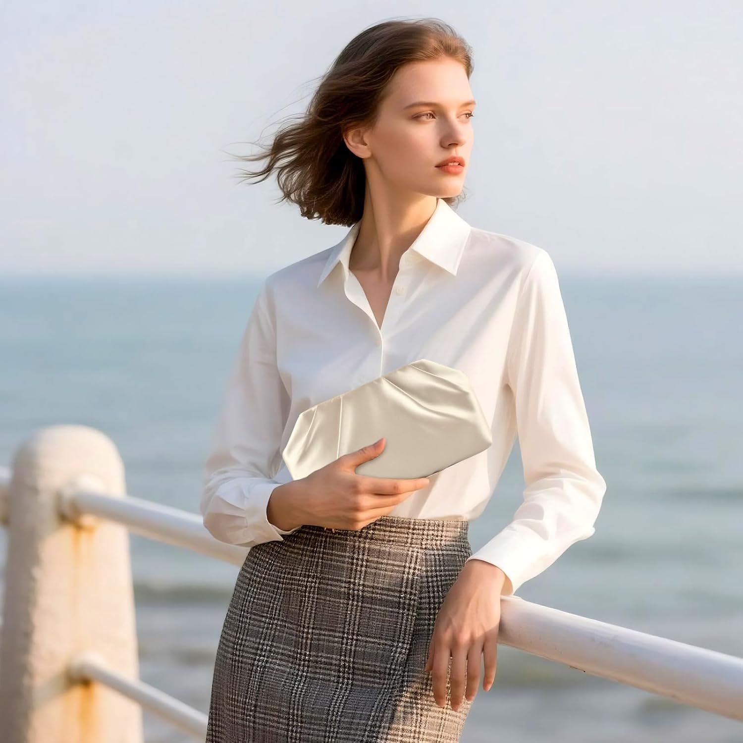 ERKOON Clutch Purse for Women Elegant Pleated Evening Bag Crossbody Shoulder Handbag Envelope Bag with 2 Detachable Chain - Image 2