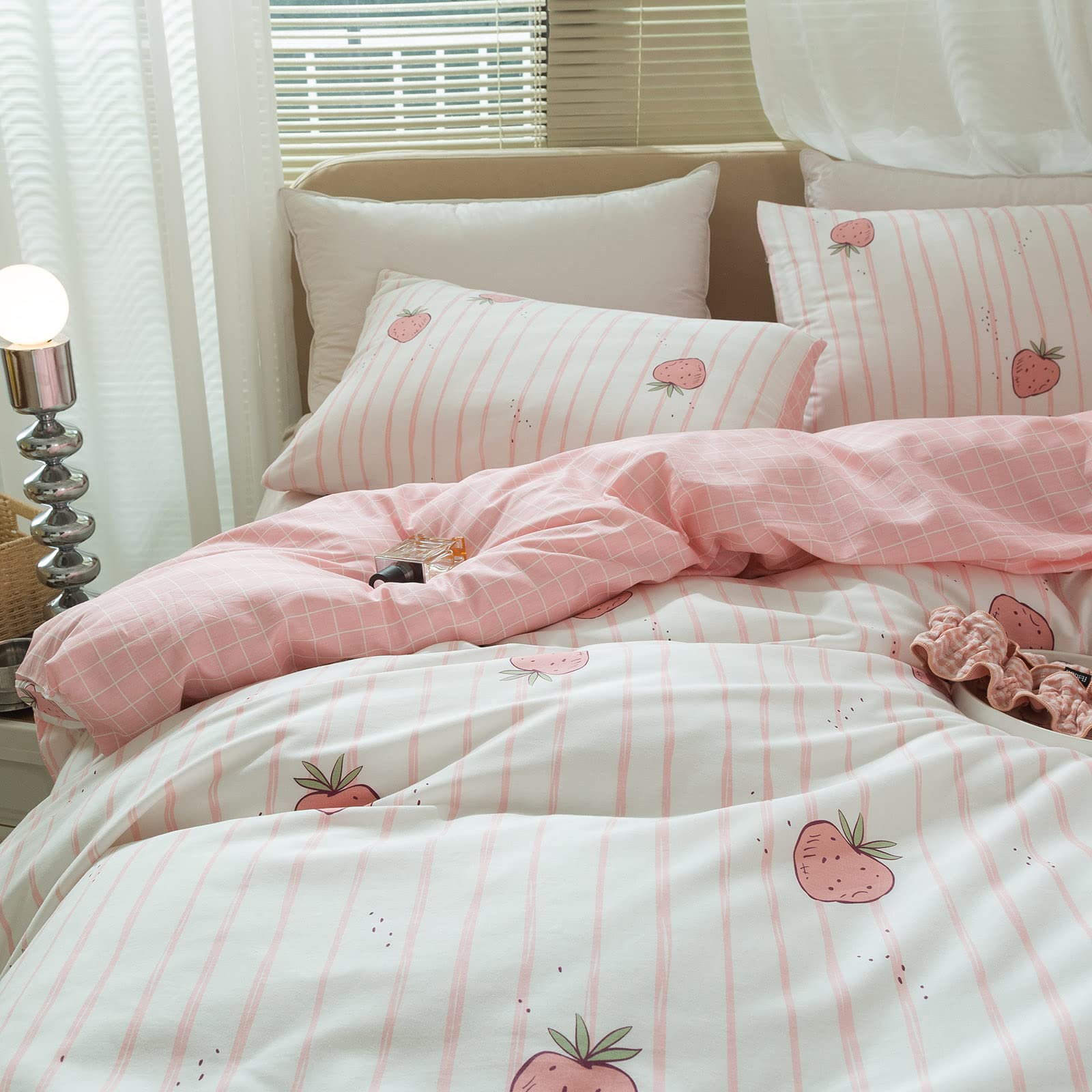 Pink Strawberry Duvet Cover Set Twin Kids Girls Kawaii Bedding Set 100% Cotton Fruit Strawberry Comforter Cover for Teens Children Boys Lovely Cartoon Kids Kawaii Bedroom Collection with 2 Pillowcases — image 1