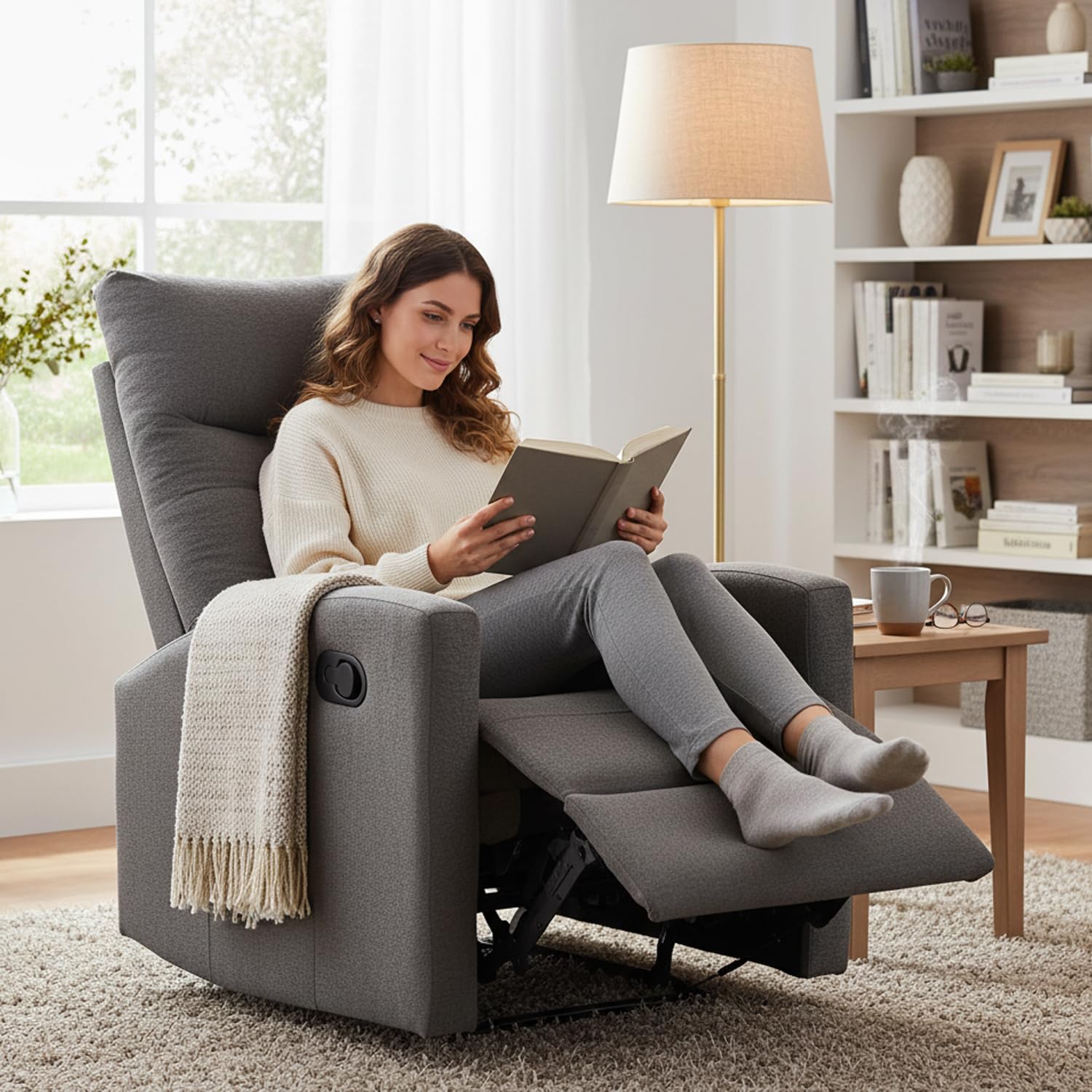 Marvin Poltrona Relax Reclinabile Manuale con Poggiapiedi Solena, Schienale Regolabile Seduta Ergonomica in Tessuto per Arredo Salotto, Soggiorno e Ufficio (Grigio)