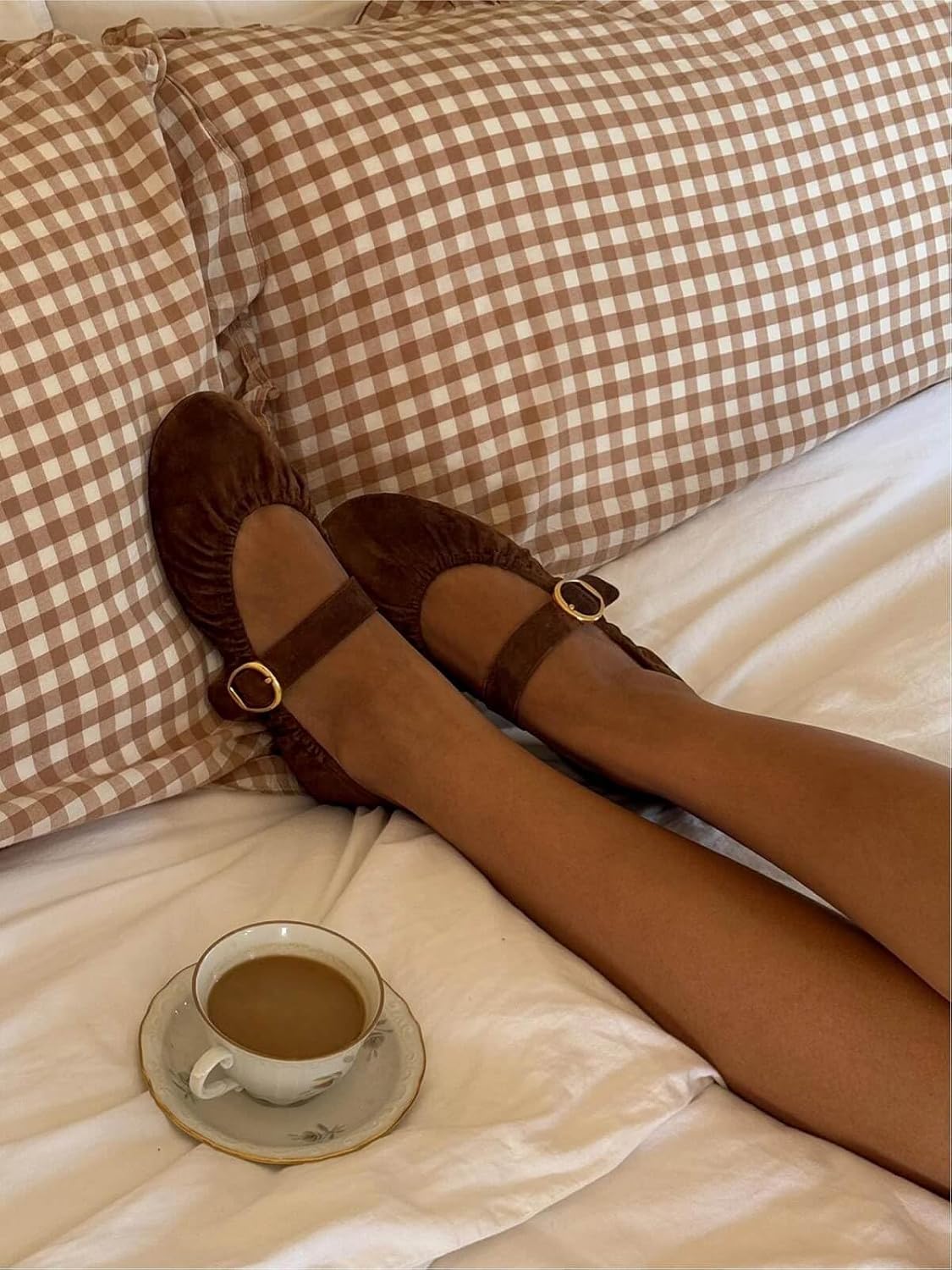 Coutgo Womens Ballet Flats Ruched Round Toe Mary Jane Flats Comfortable Slip On Dressy Shoes - Image 3