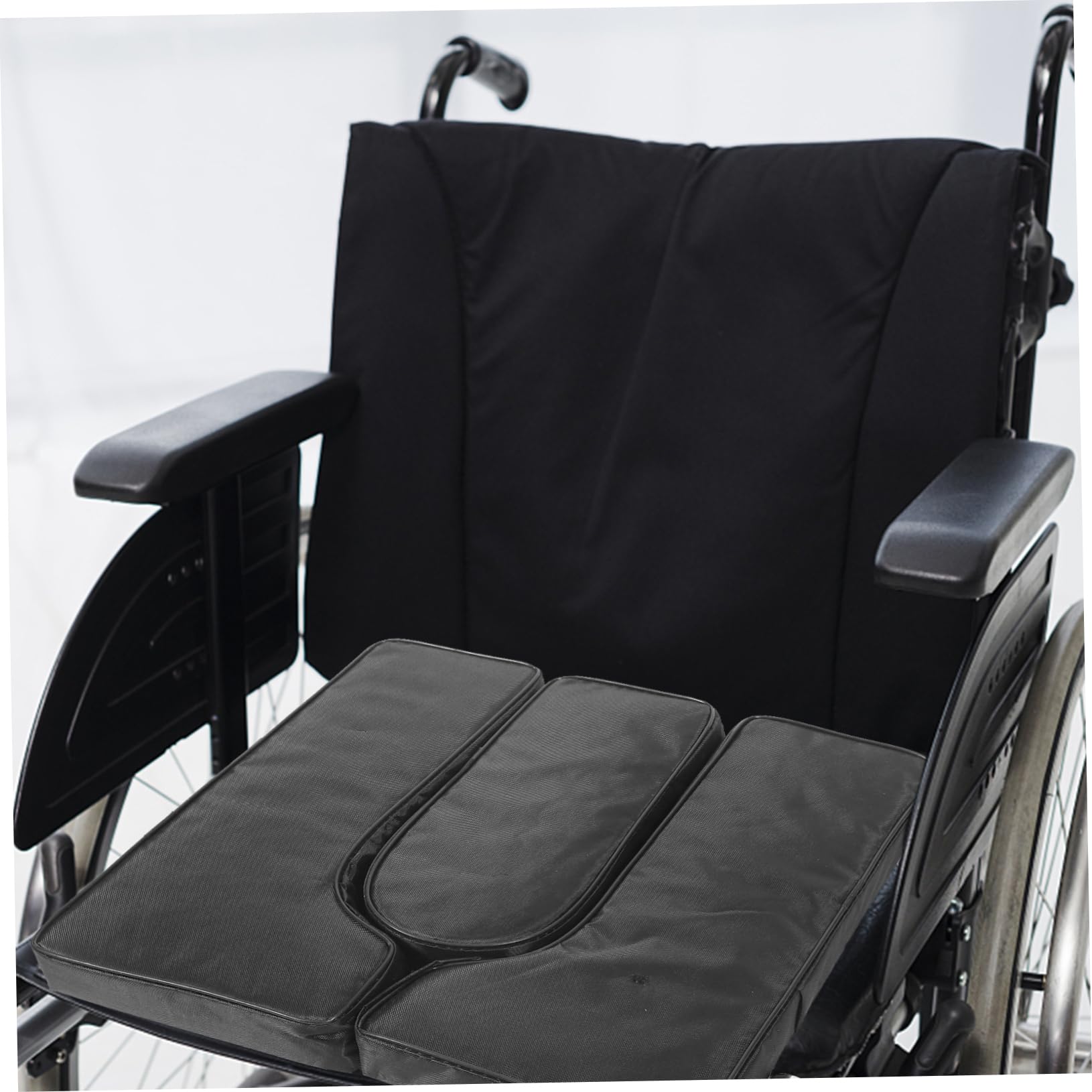 Almohadilla de Asiento para Silla de Ruedas Negra de Esponja y Cuero | Transpirable y Portátil, Repuesto Flexible para Uso Diario, Diseño Cómodo para Usuarios de Silla de Ruedas