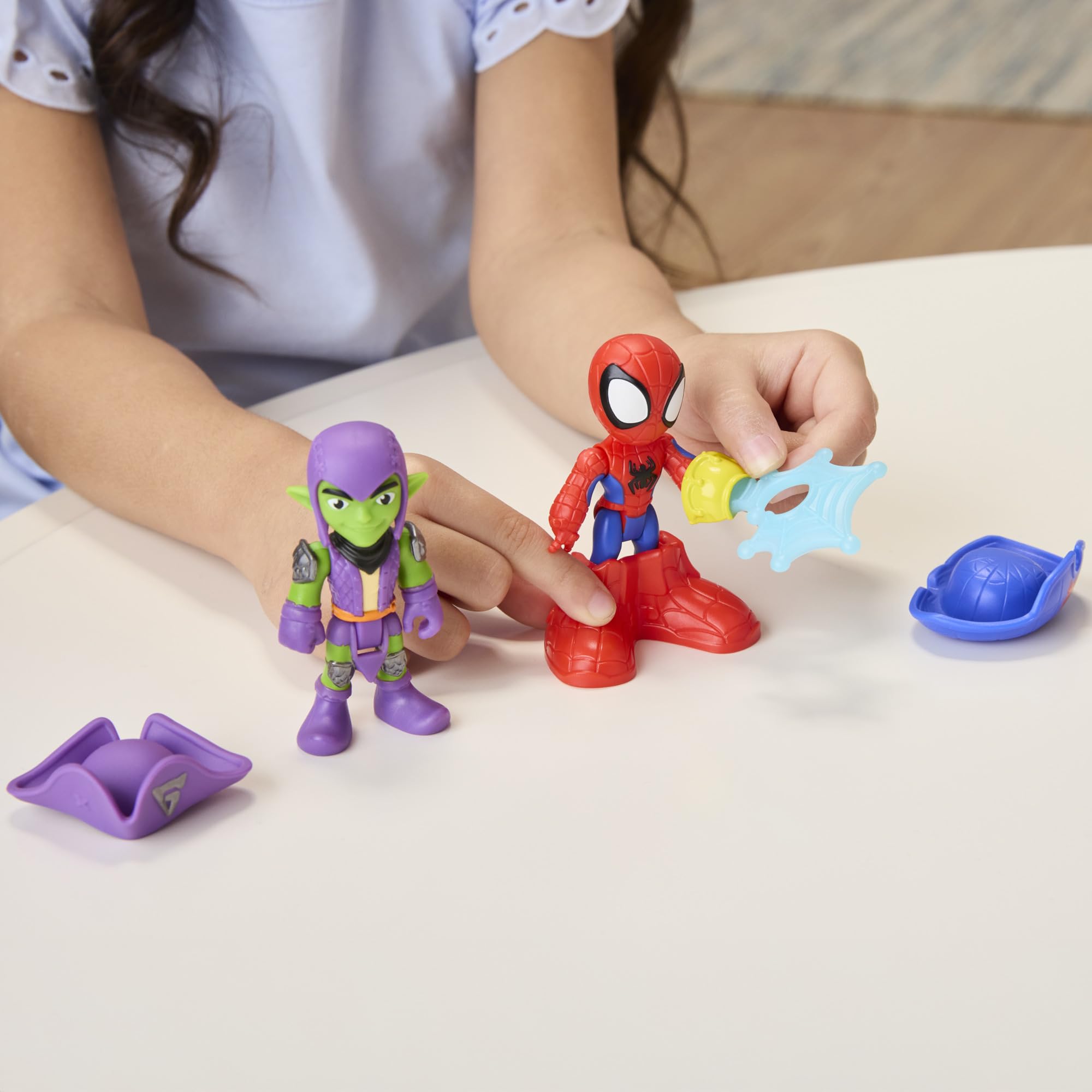 Zabawkowy statek piracki Webs Ahoy Bubble z serii Water-Webs z serialu "Spidey i super-kumple" Marvela
