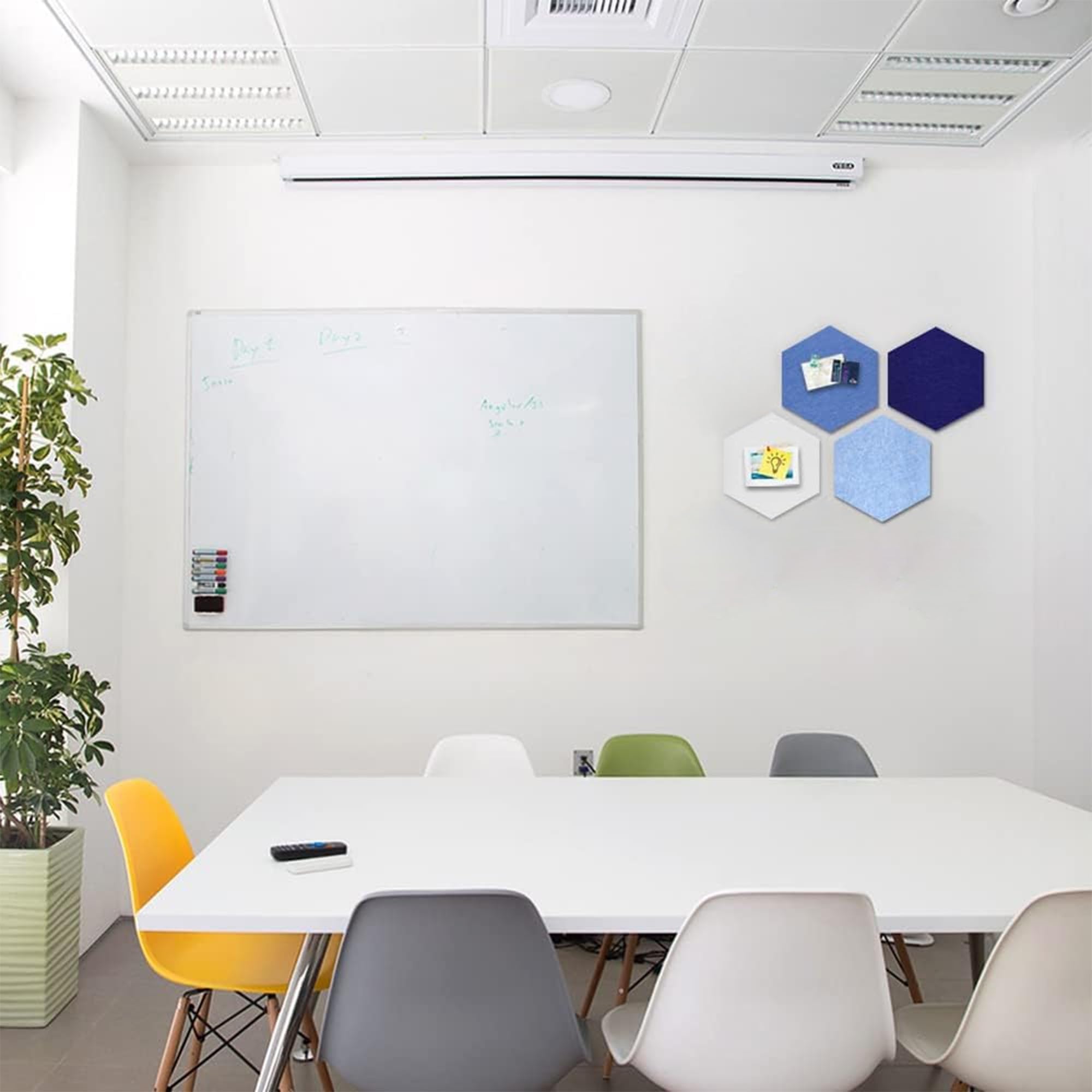Uoisaiko 30cm Hexagon Felt Pin Board Pack of 4 Bulletin Board Notice Boards for Home Office Kitchen Felt Wall Tiles for Photos Memos - Image 2